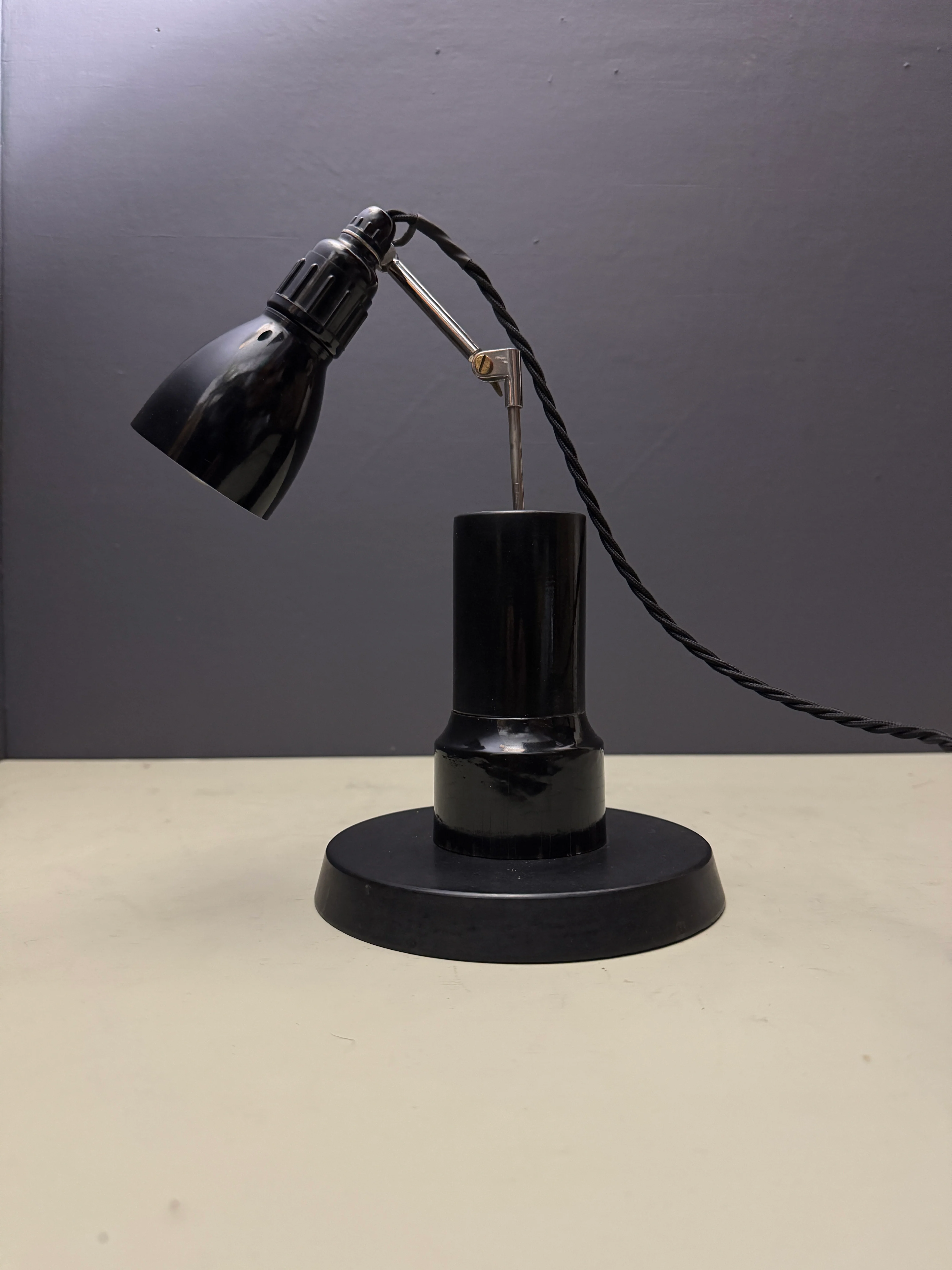 1920s Bakelite Table Lamp By FK Germany - Image 5