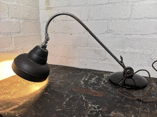 1930s Bestlite Table Lamp By Robert Dudley Best - Image 4