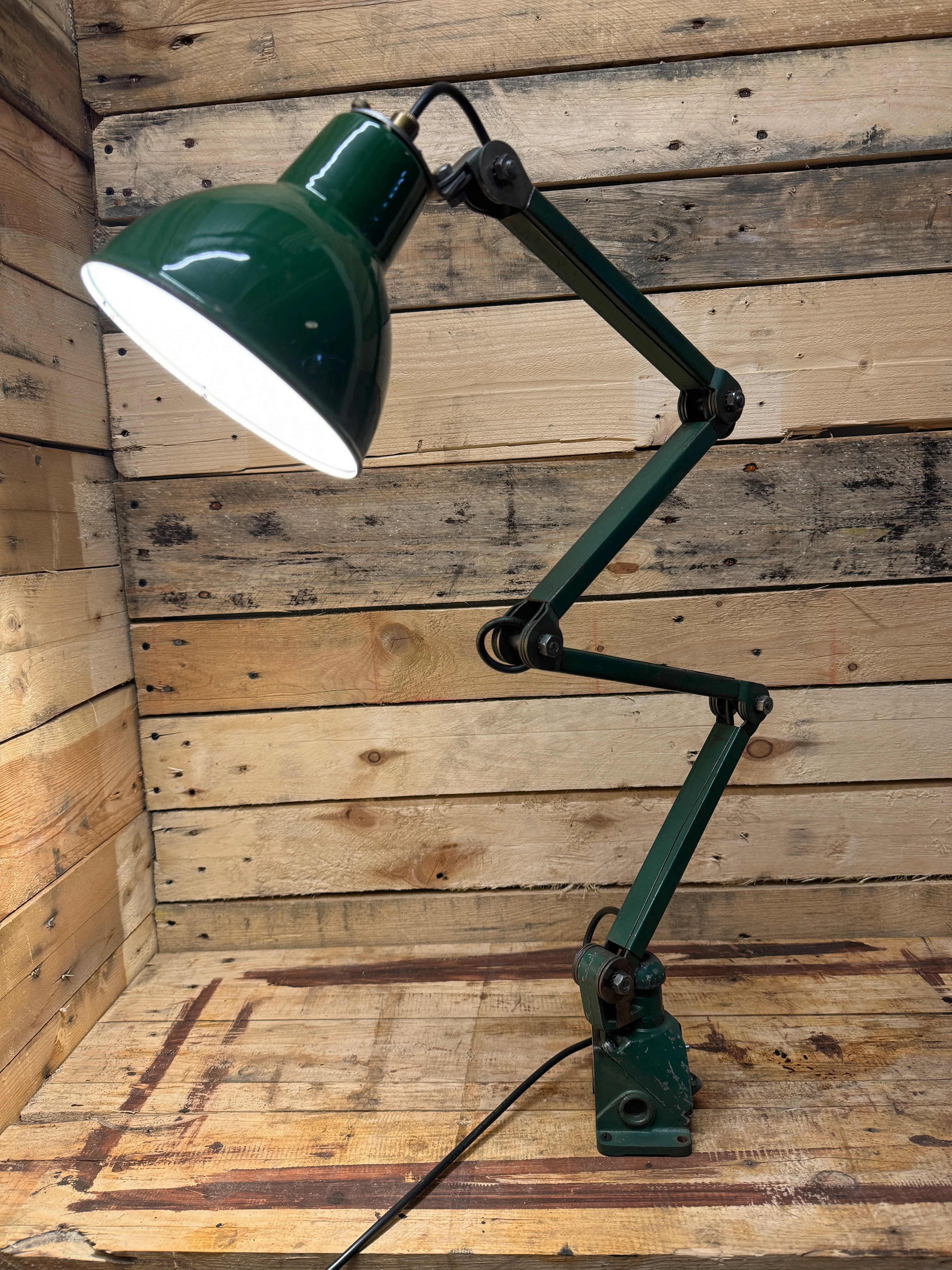 1930s Wall / Worktop Industrial Task Lamp By EDL. - Image 7