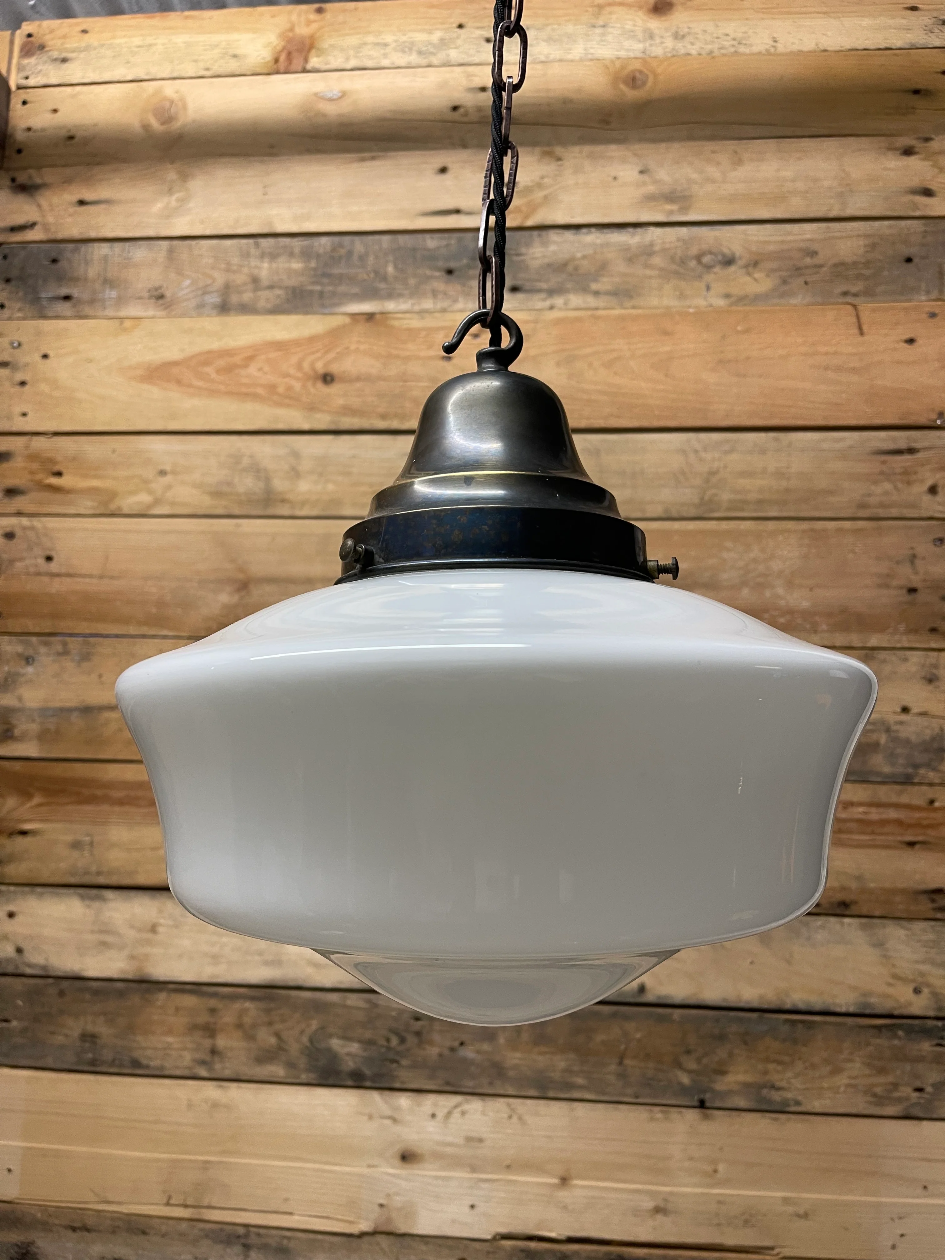 1930s British Made Opaline Pendant Light - Image 3