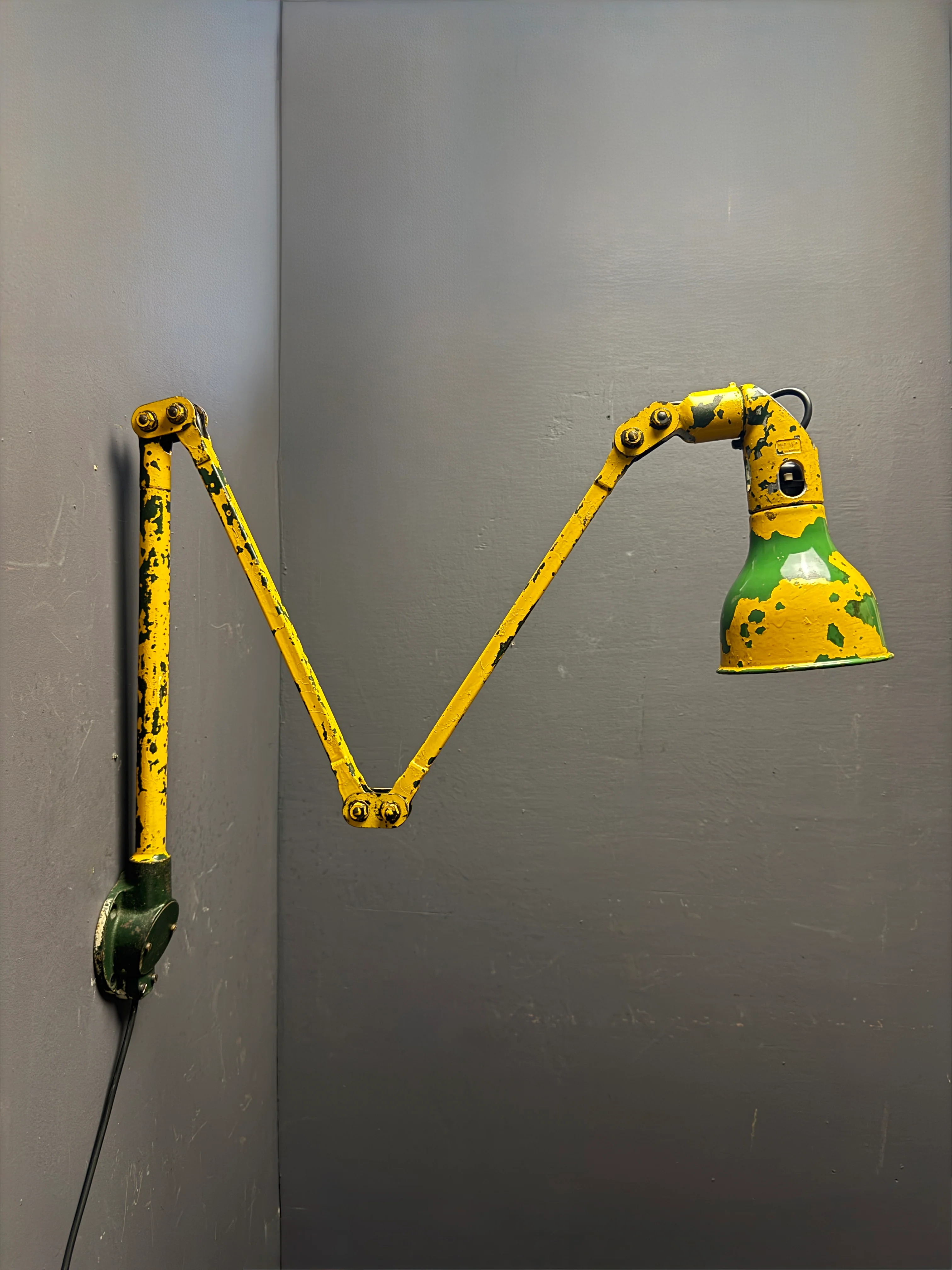 Large 1930s Industrial Wall Lamp By Mek Elek London - Image 3