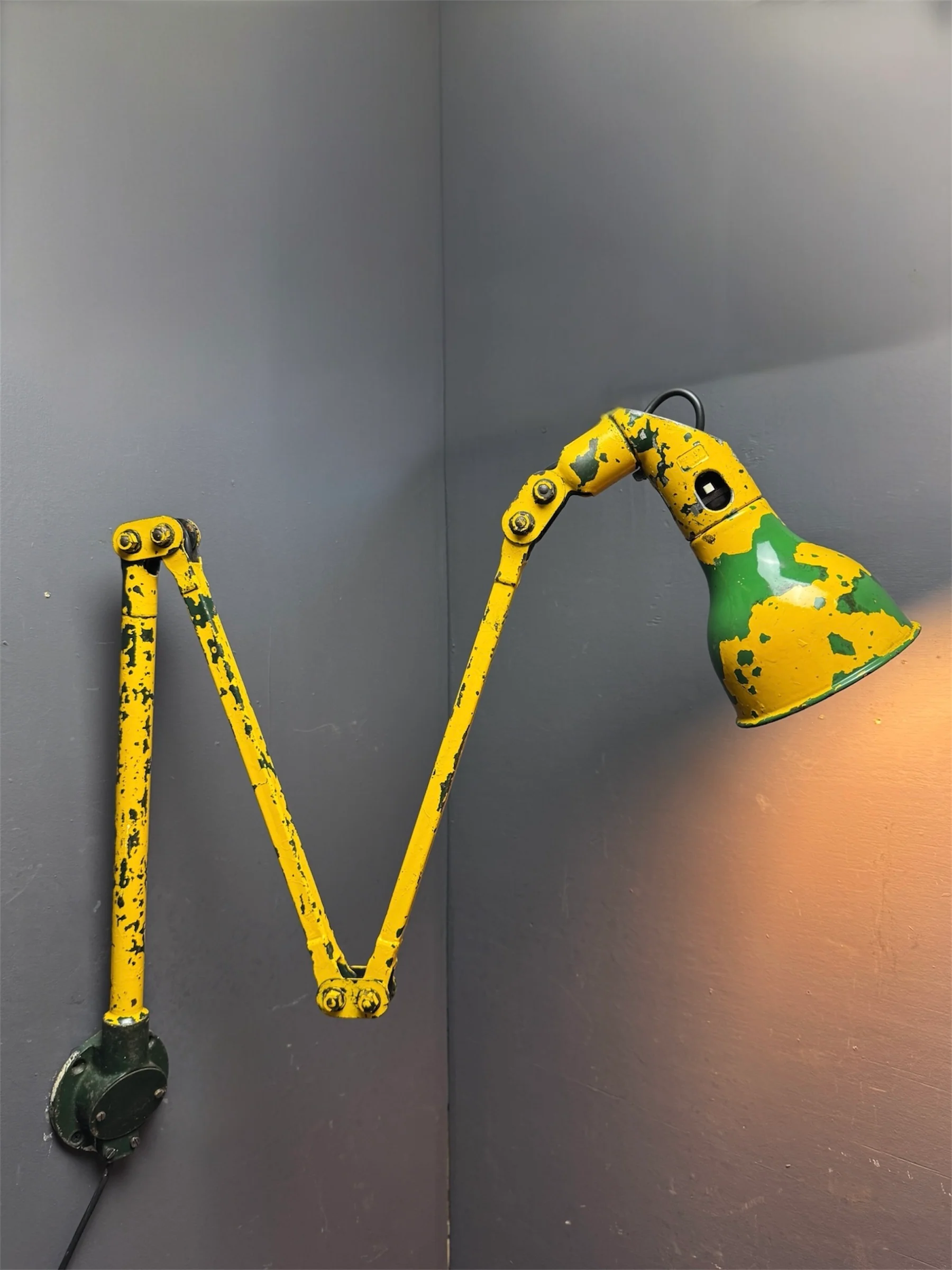 Large 1930s Industrial Wall Lamp By Mek Elek London - Image 6