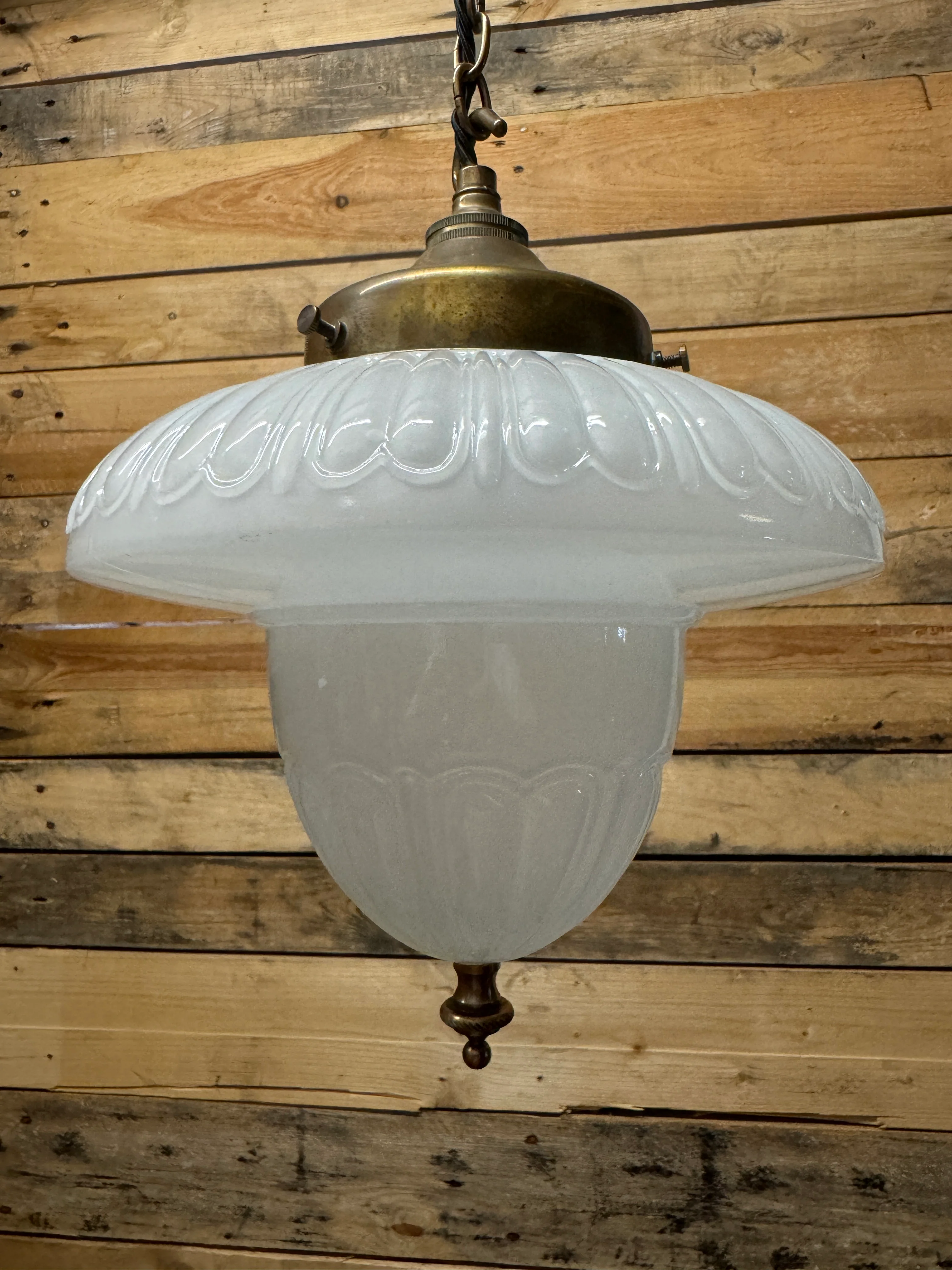 1930s Opaline Pendant Light Bencolite By Benjamin Electrics - Image 4