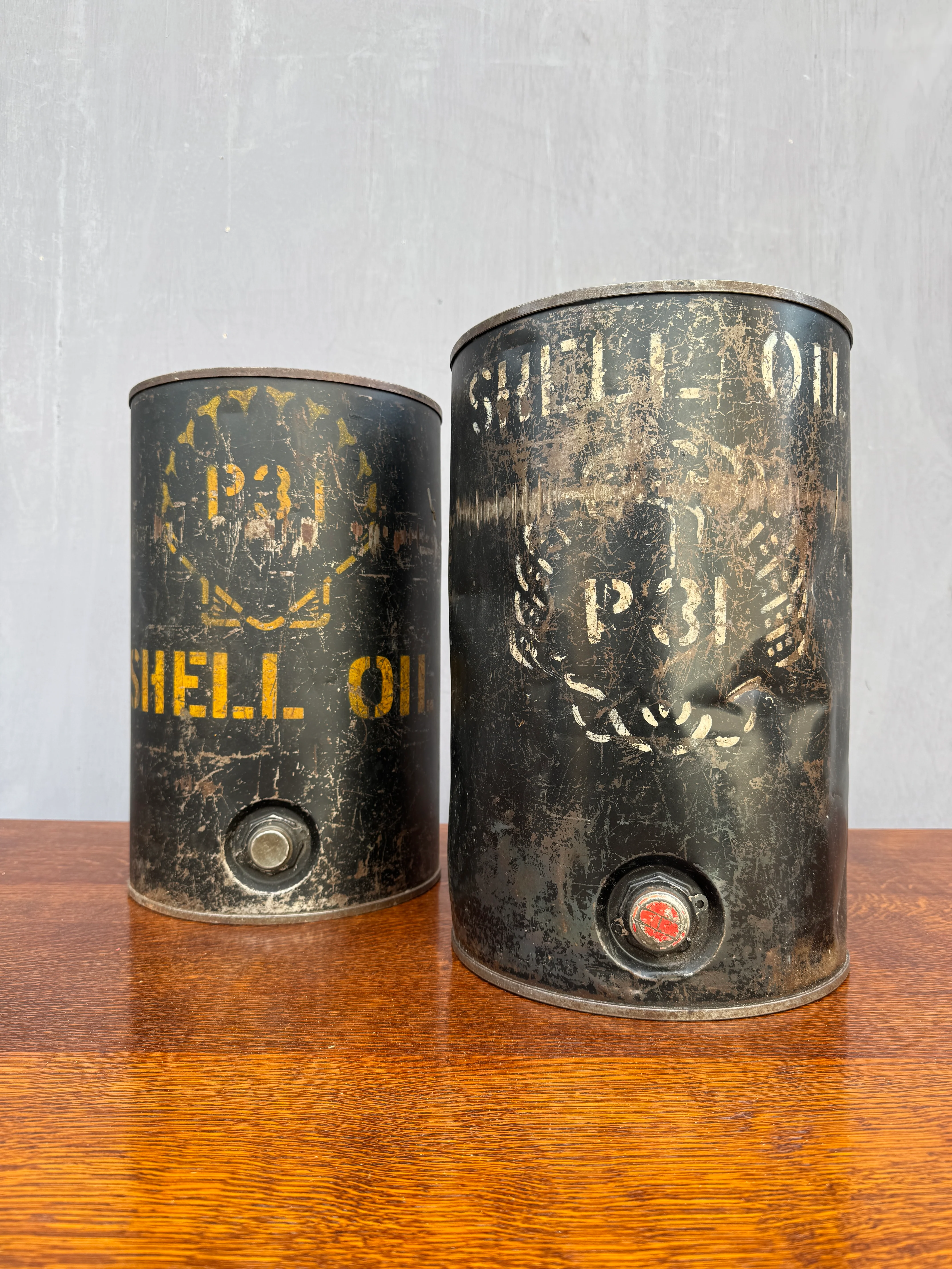 1930s Shell Oil Cans. - Image 2