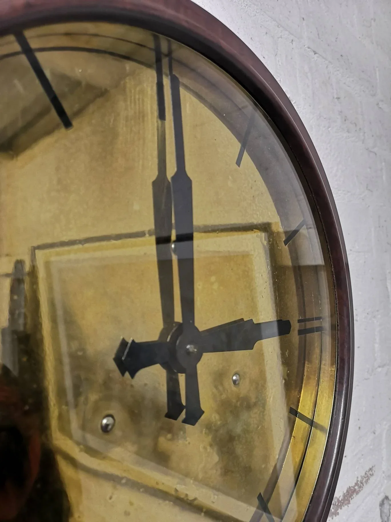 1940s Bakelite & Brass Electric Factory Clock By SEC Smiths English Clocks London - Image 6