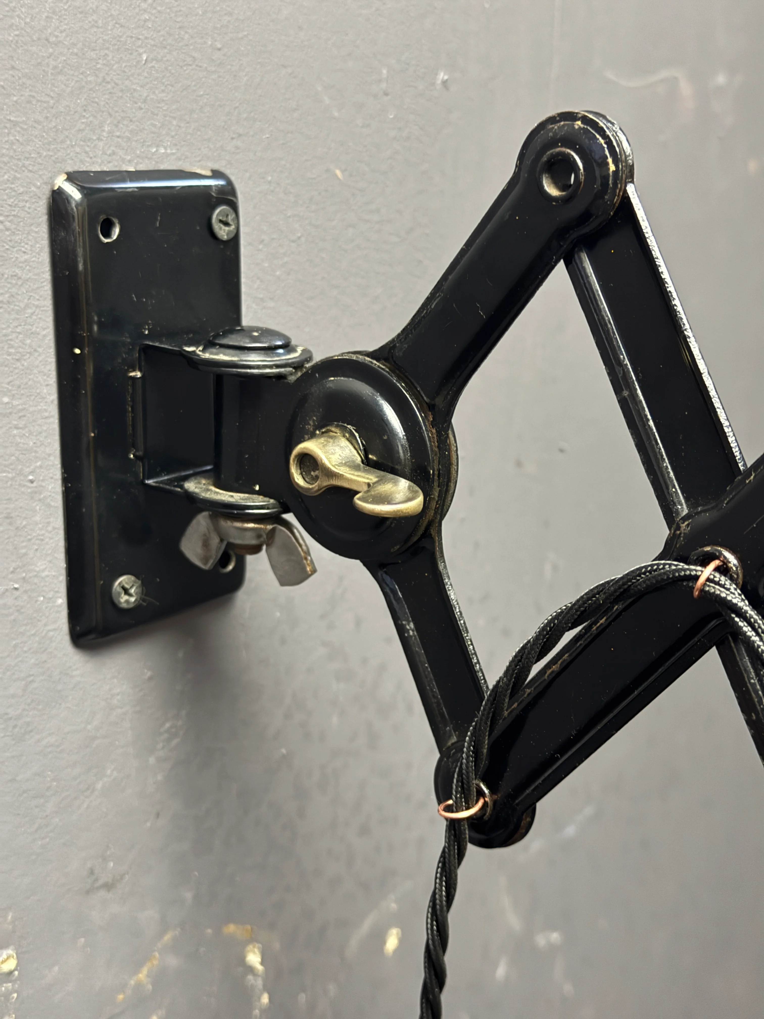 1940s Kaiser Idell Model 6718 Scissor Lamp - Image 10