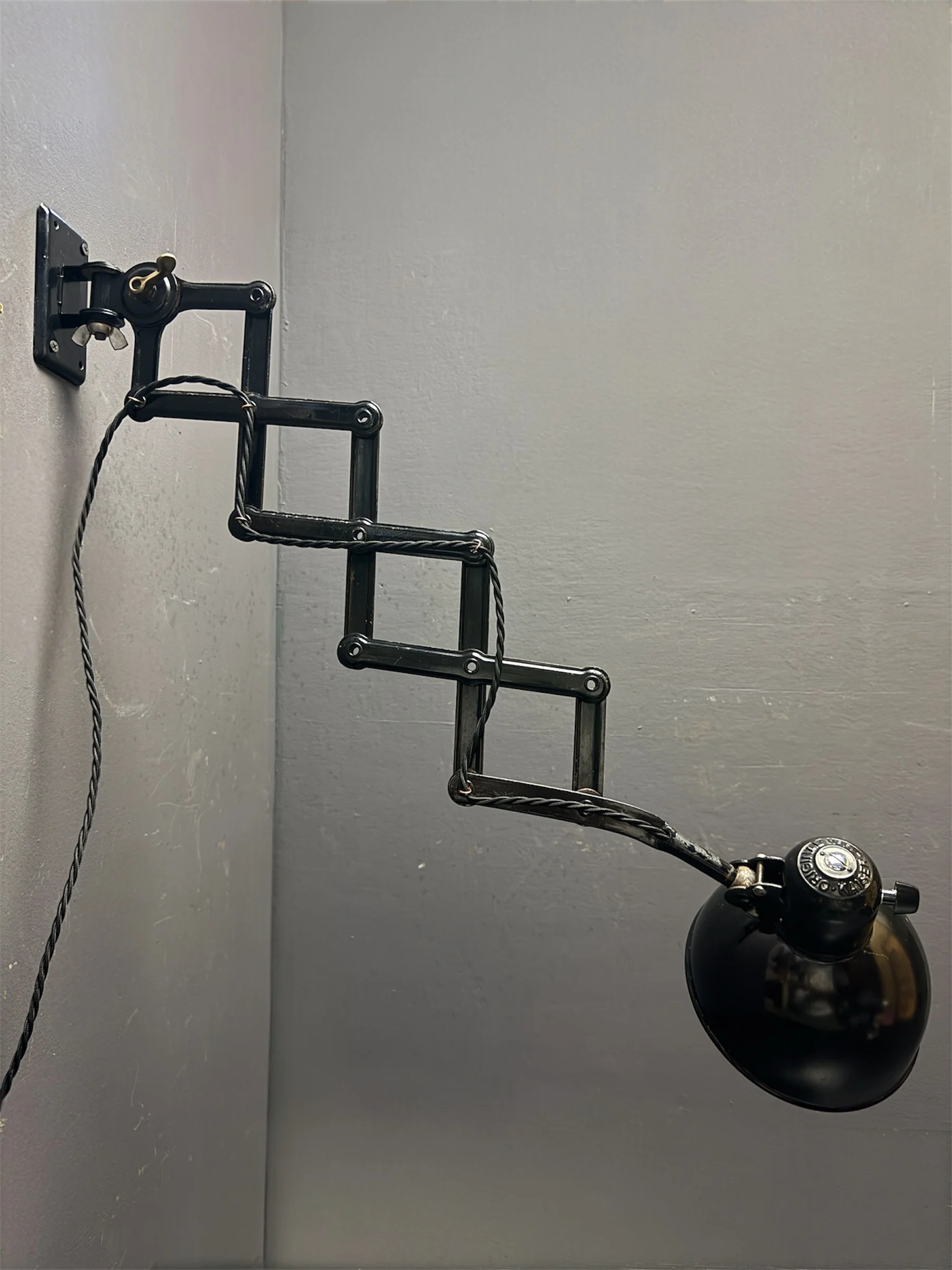 1940s Kaiser Idell Model 6718 Scissor Lamp - Image 7