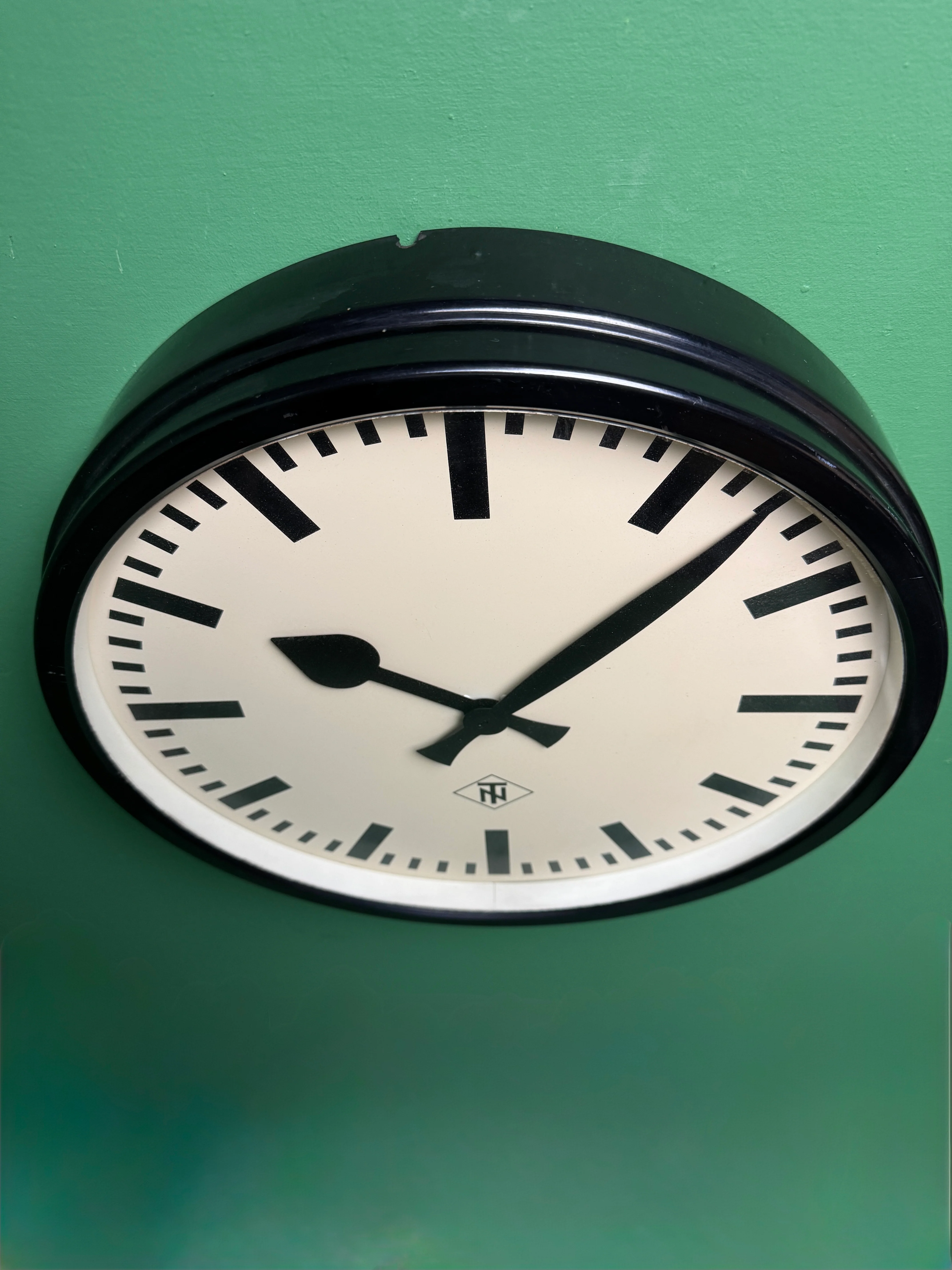 1940s Large TN Tele Norma West German Bakelite Factory / Office Clock - Image 6