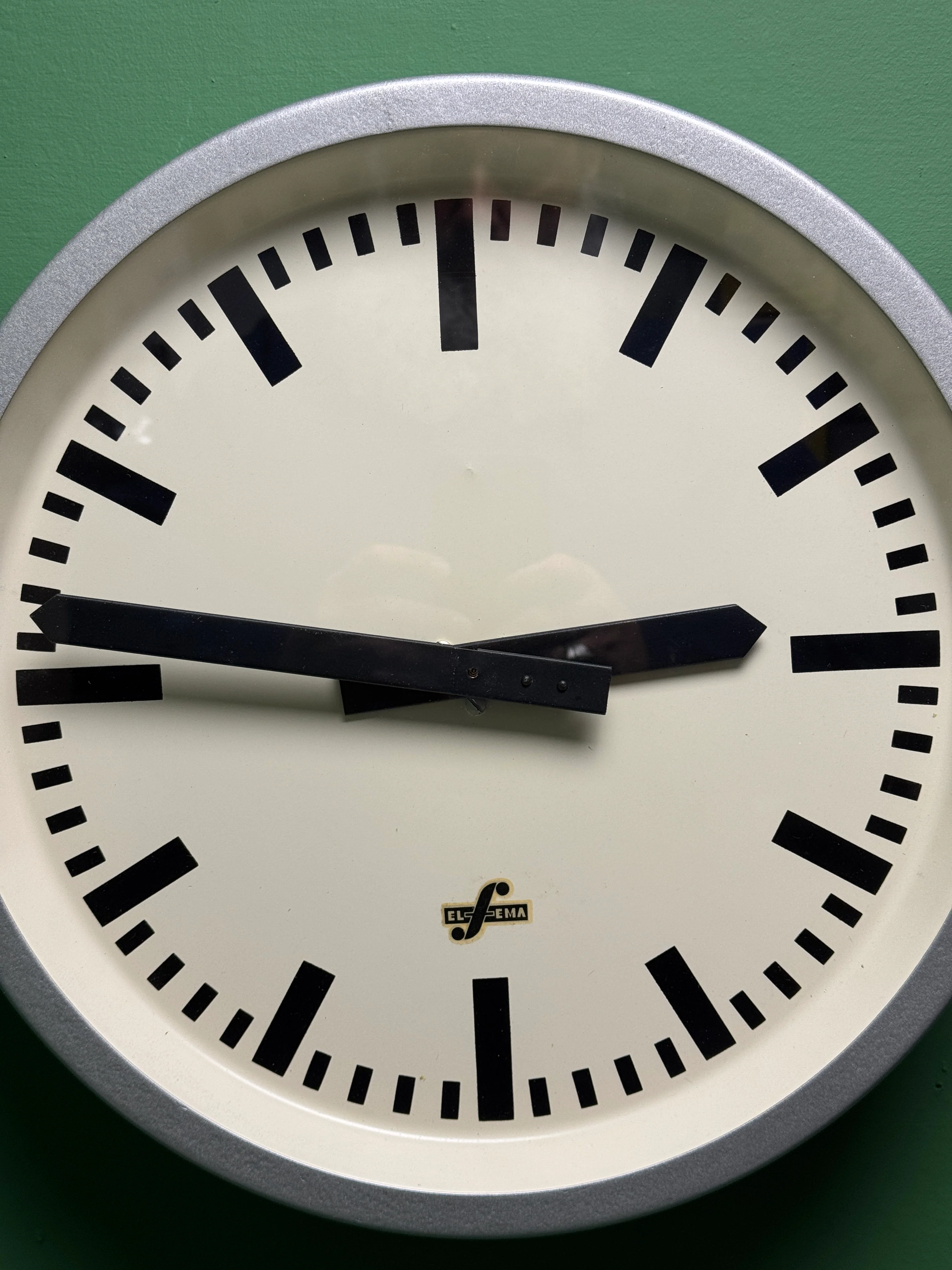 1950s East German Industrial Factory Clock By ELFEMA - Image 7