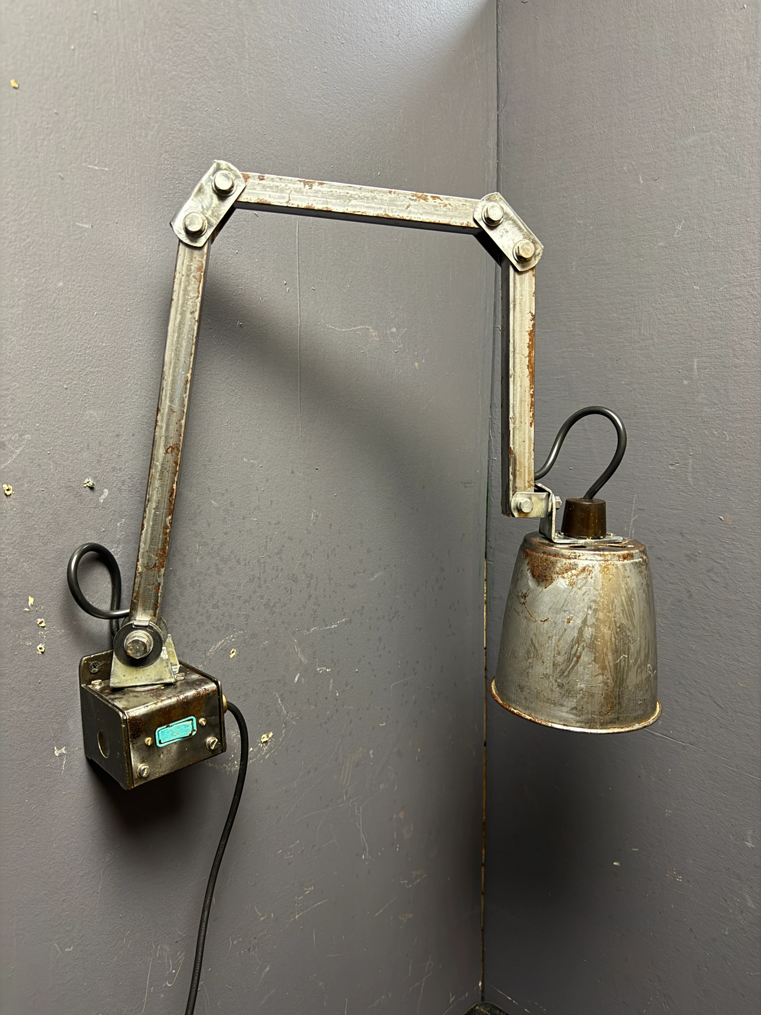 1950s Industrial Wall Lamp By MEMLITE - Image 6