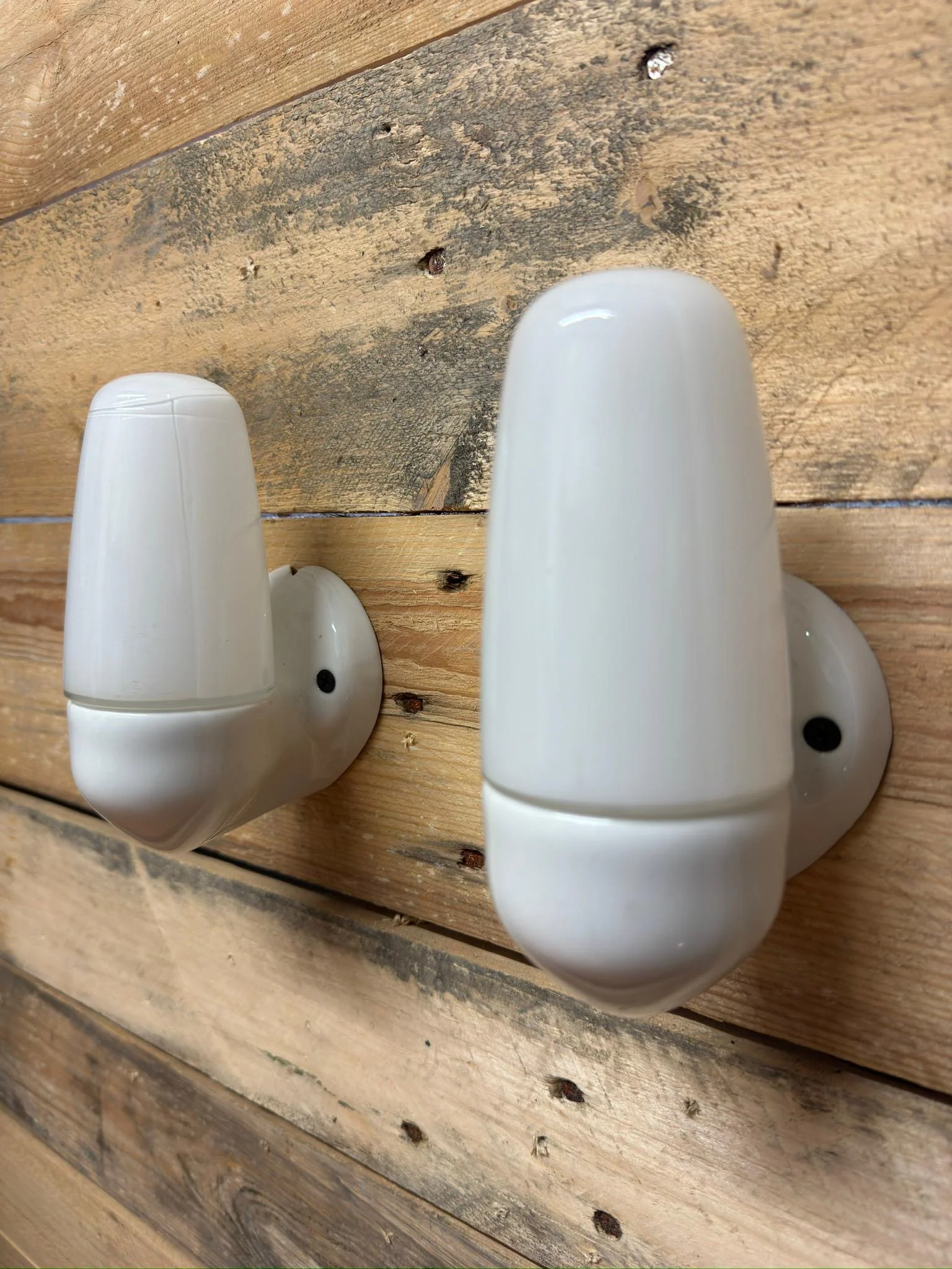 1950s Porcelain & Opaline Glass Bathroom Lights By Sigvard Bernadotte For IFO - Image 3