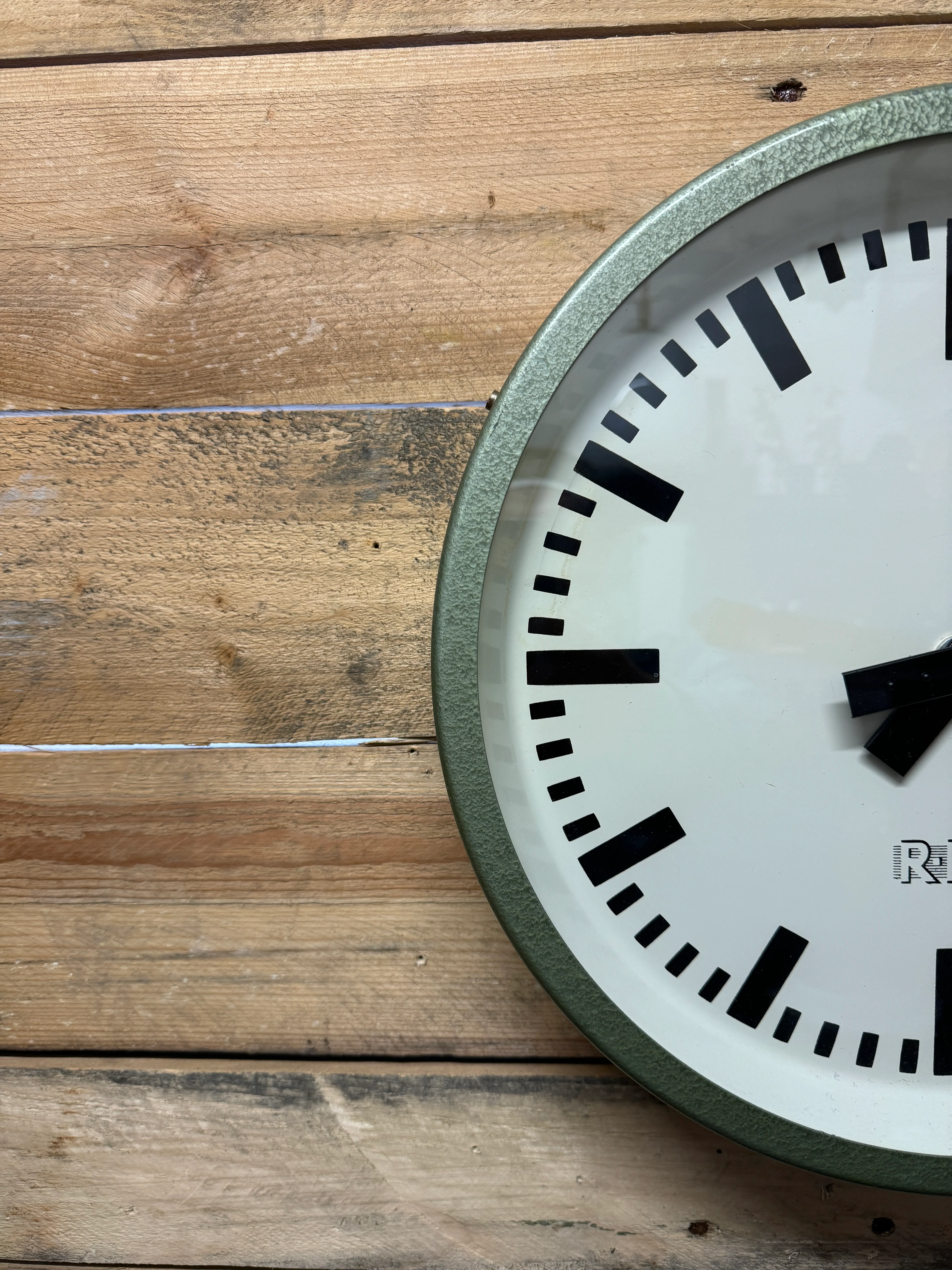 1970s East German Industrial Factory Clock By RFT - Image 6
