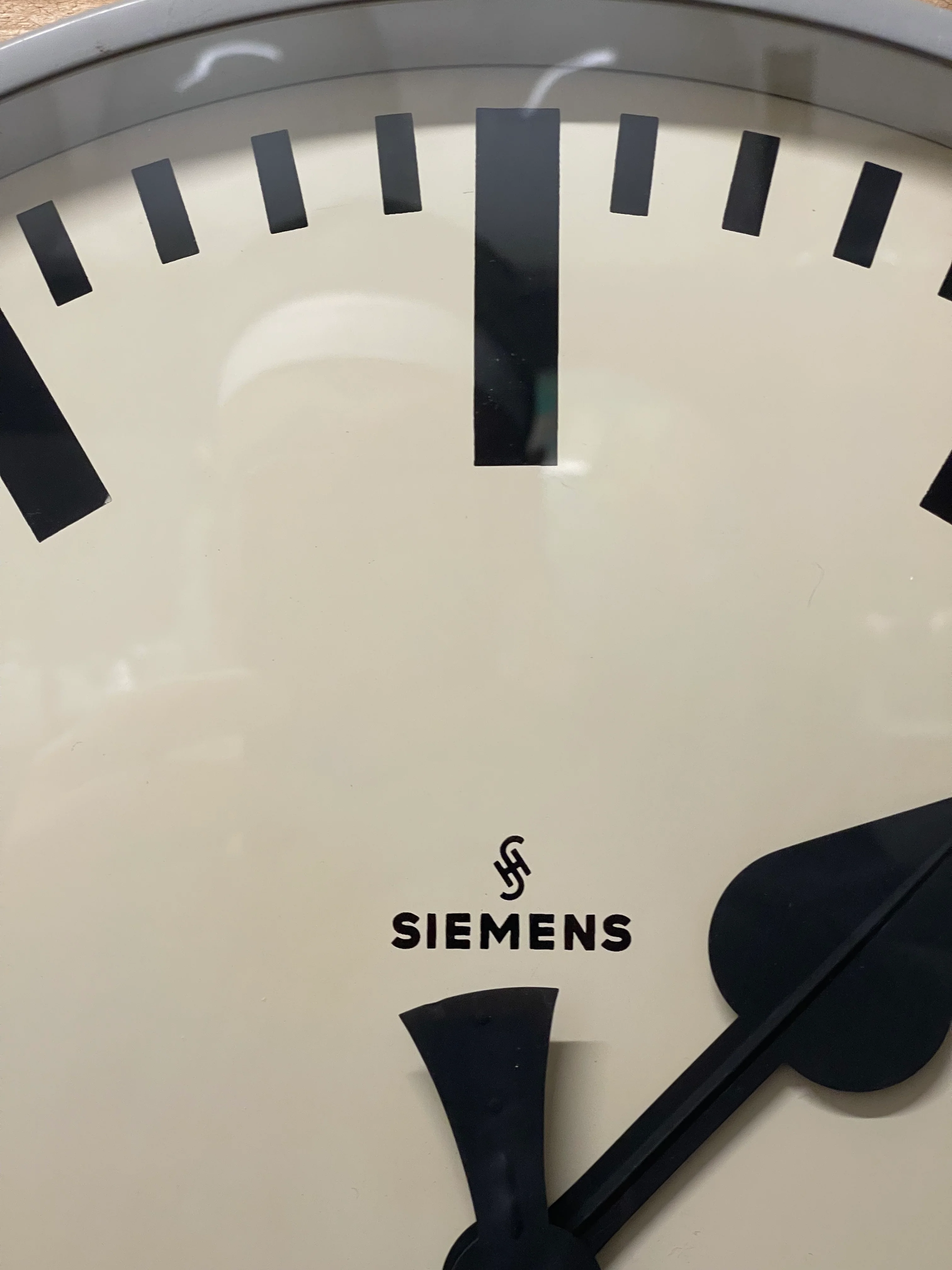 1960's German Industrial Factory / Office Clocks By Siemens - Image 8