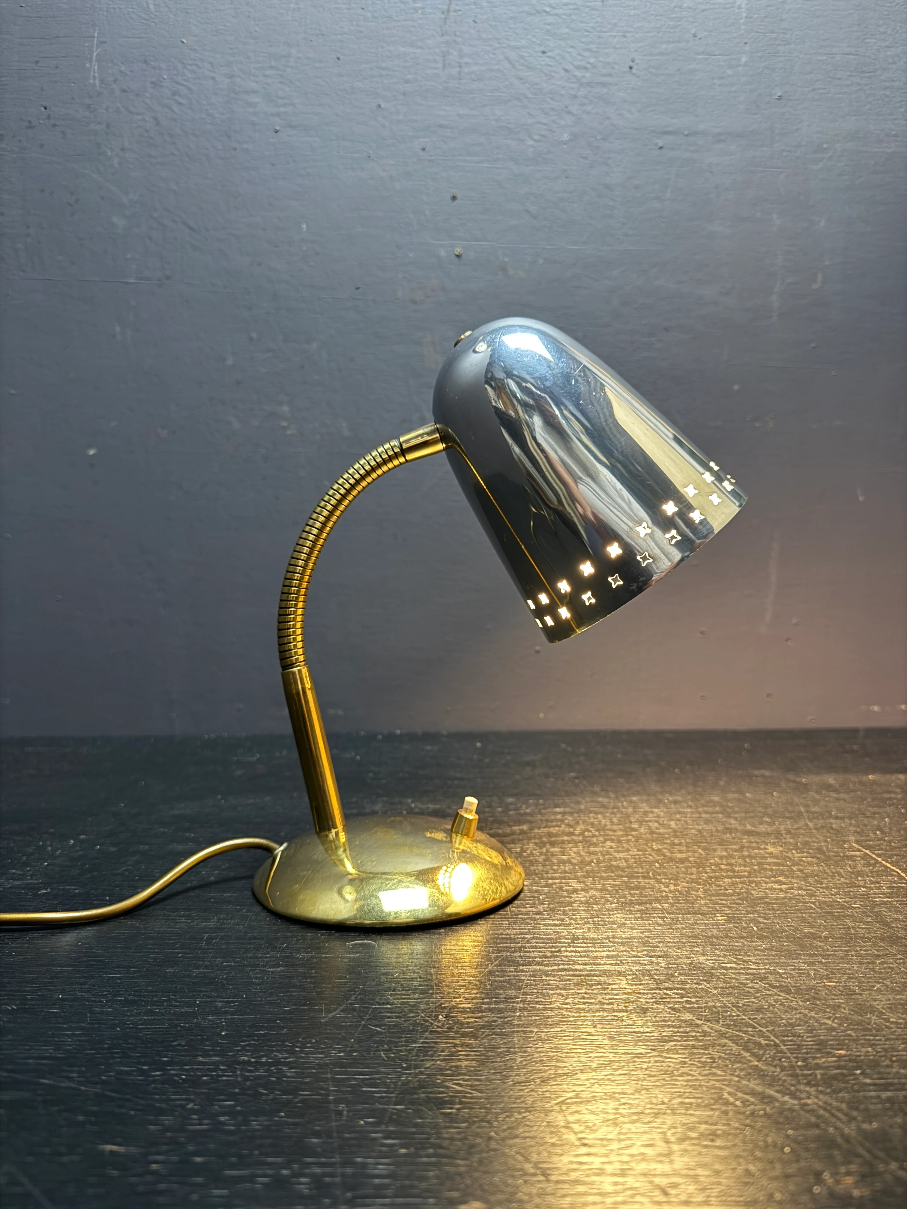 1960s Goose Neck Table Lamp By Mathieu Mategot - Image 2