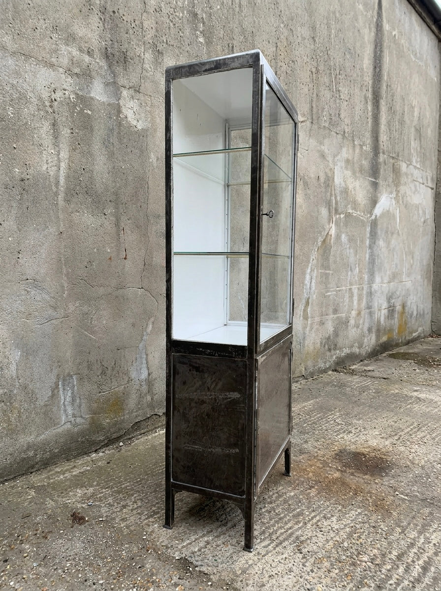 1960s Polish Steel Medical Cabinets - Image 4