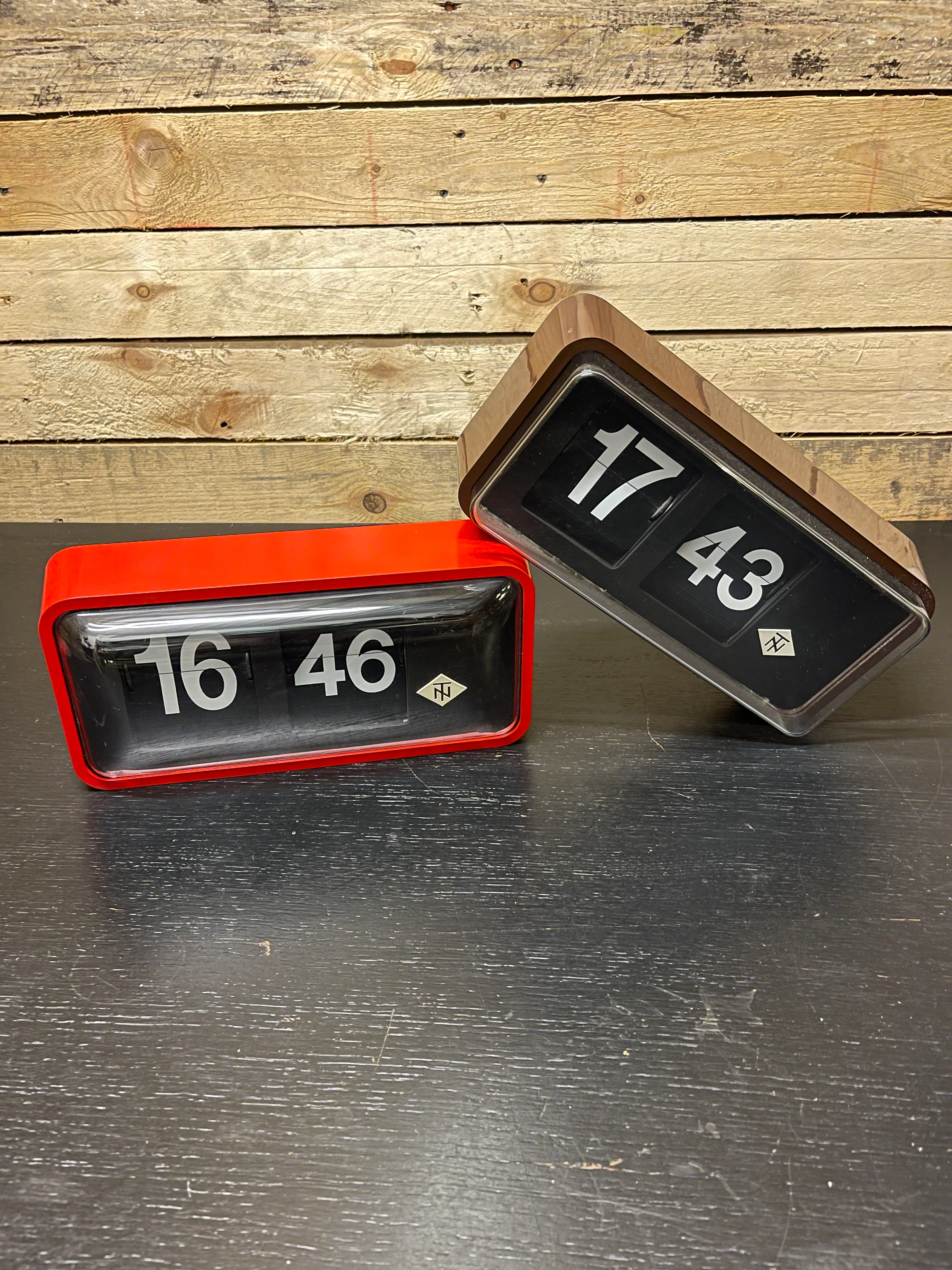 1960's TN Tele Norma West German Station Flip Clock - Image 10