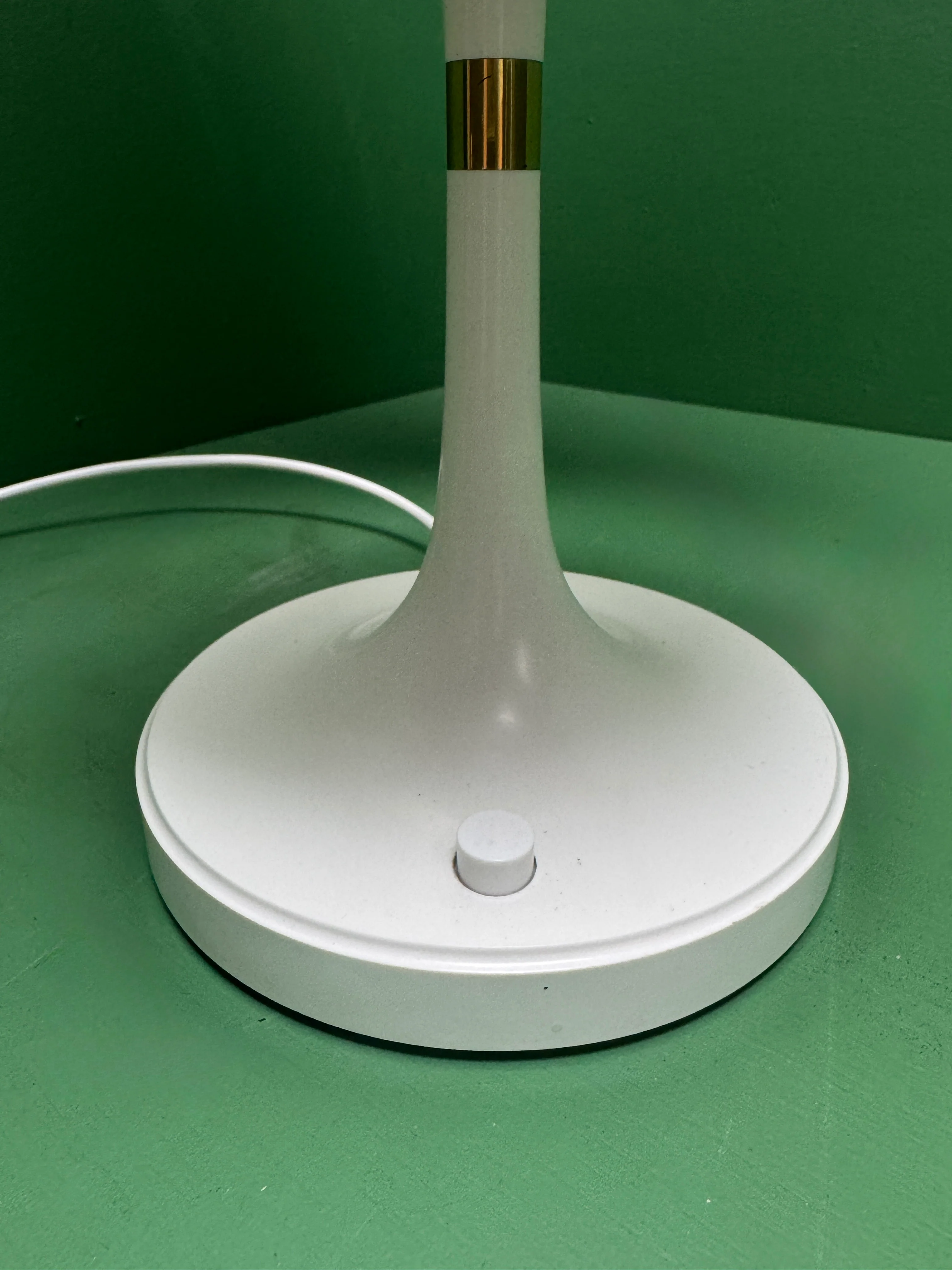 1970s ERCO Model 3175 Table Lamp - Image 10