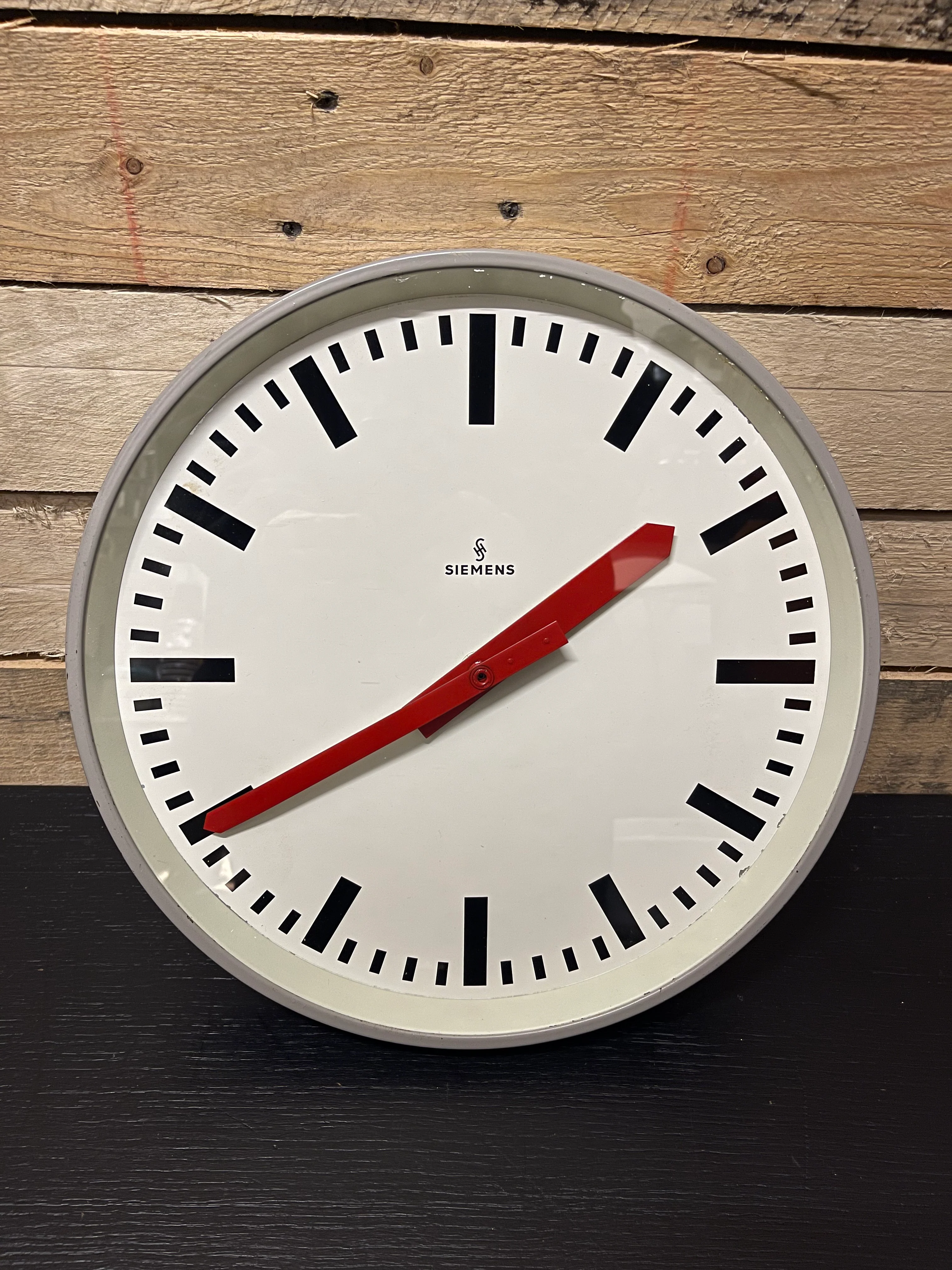 1970's German Industrial Factory / Office Clocks By Siemens - Image 3
