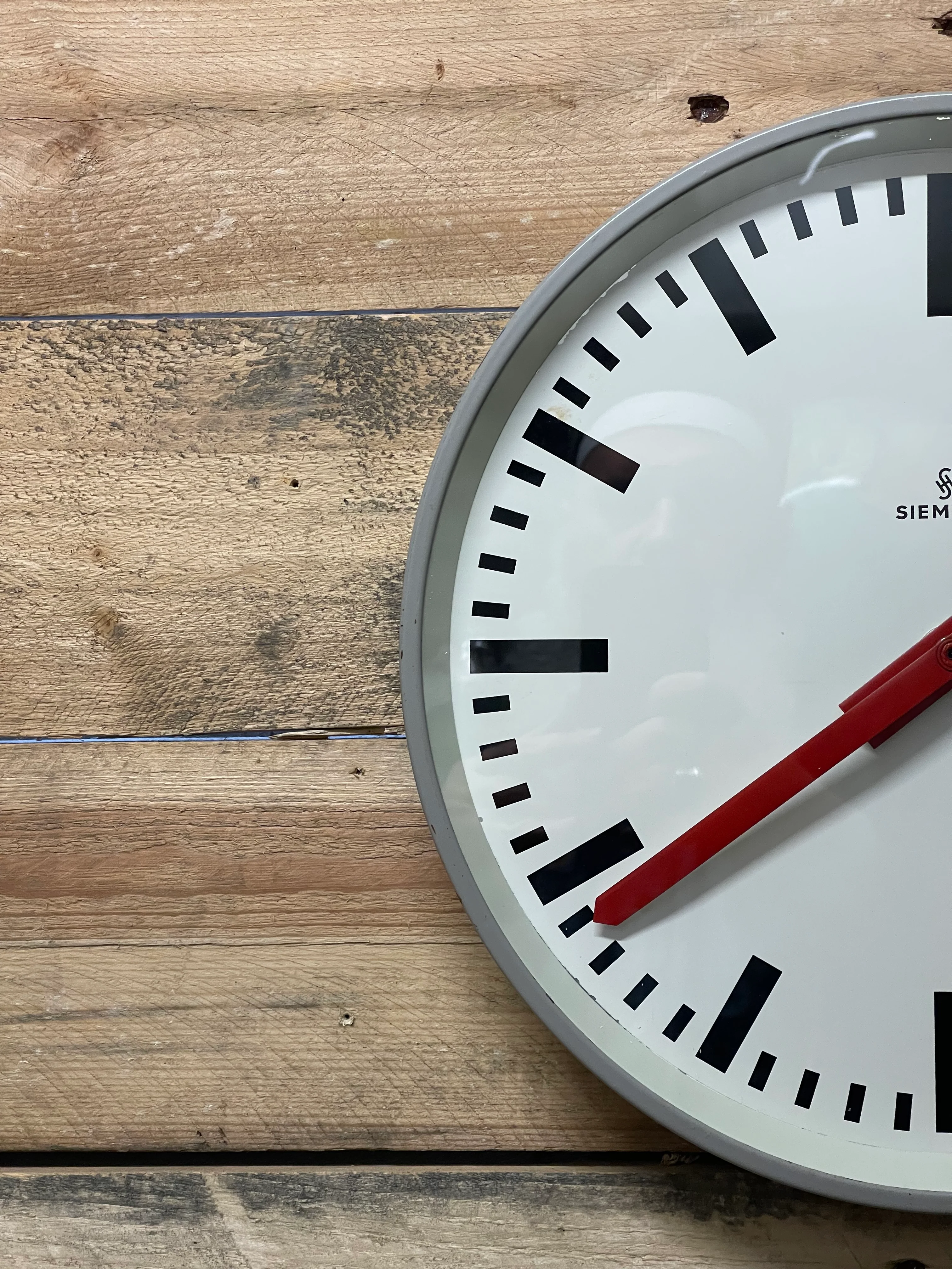 1970's German Industrial Factory / Office Clocks By Siemens - Image 9