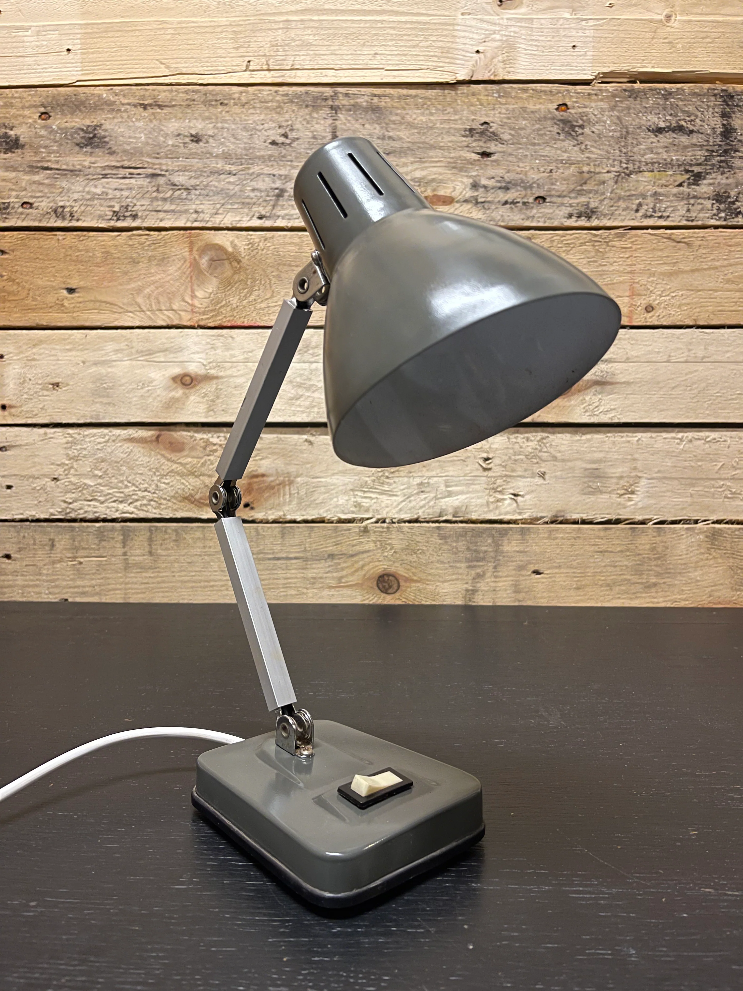 1980s Retro Table Lamp - Image 3