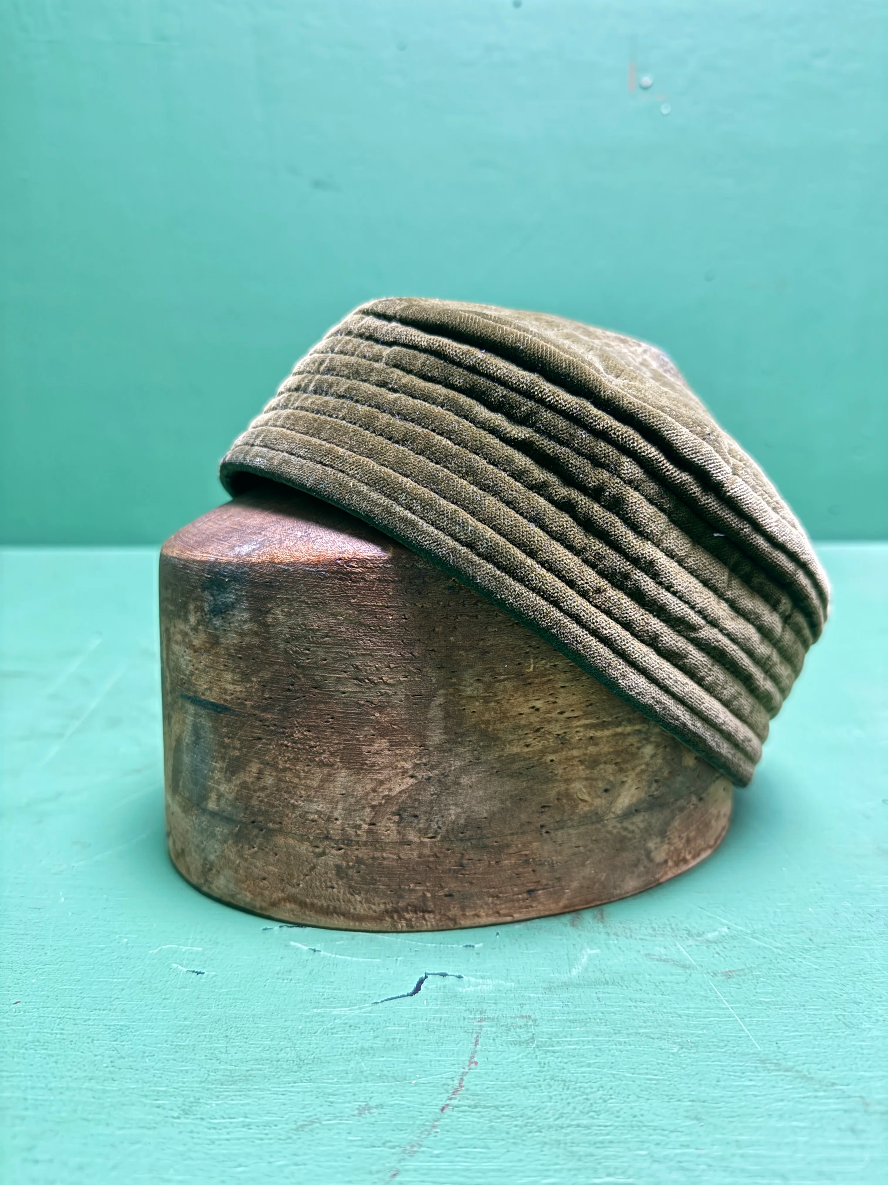 Antique Milliners Hat Block - Image 7