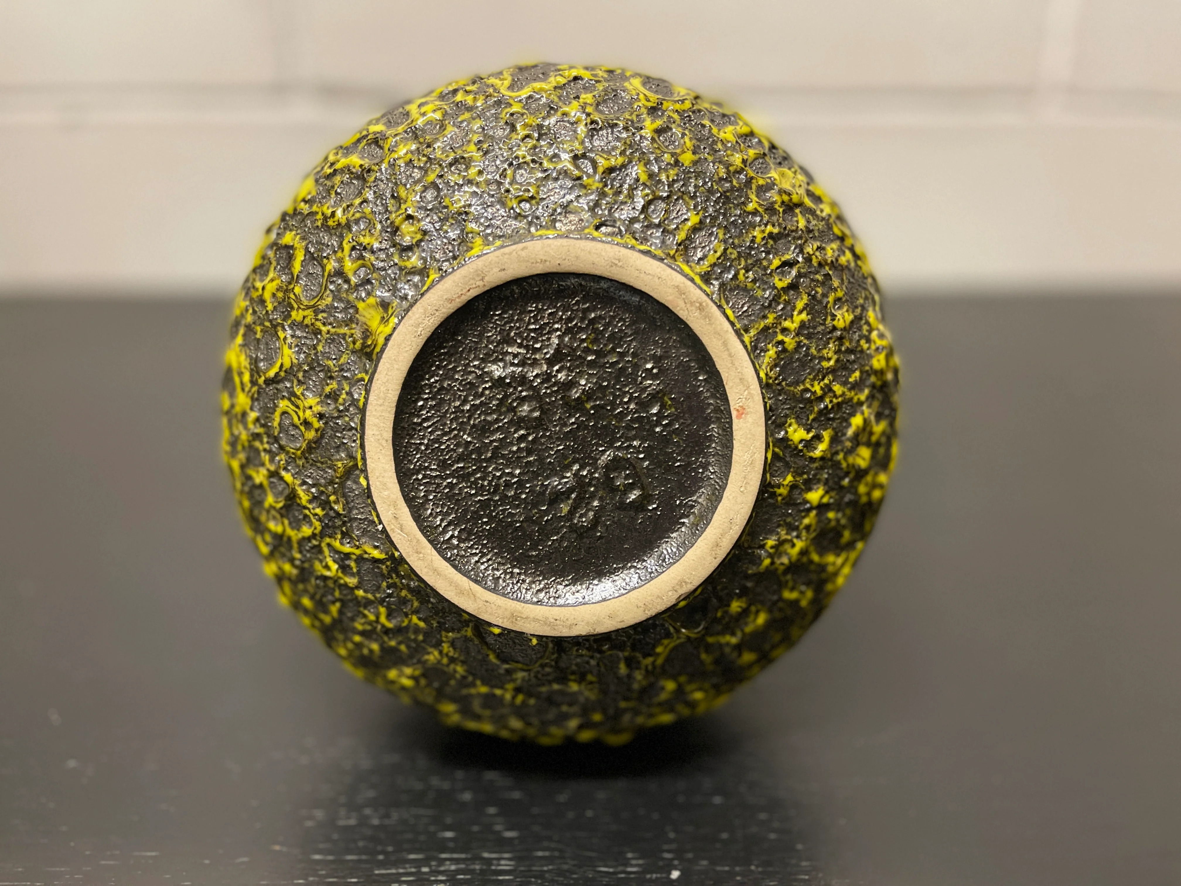 1960s West German Pottery Fat Lava Vase By Japecco 62/30 - Image 9