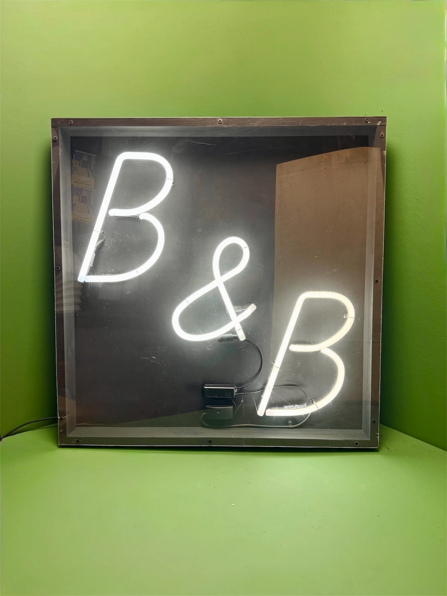 Large ‘ B&B ‘ Bed & Breakfast Neon Sign Circa 1980s