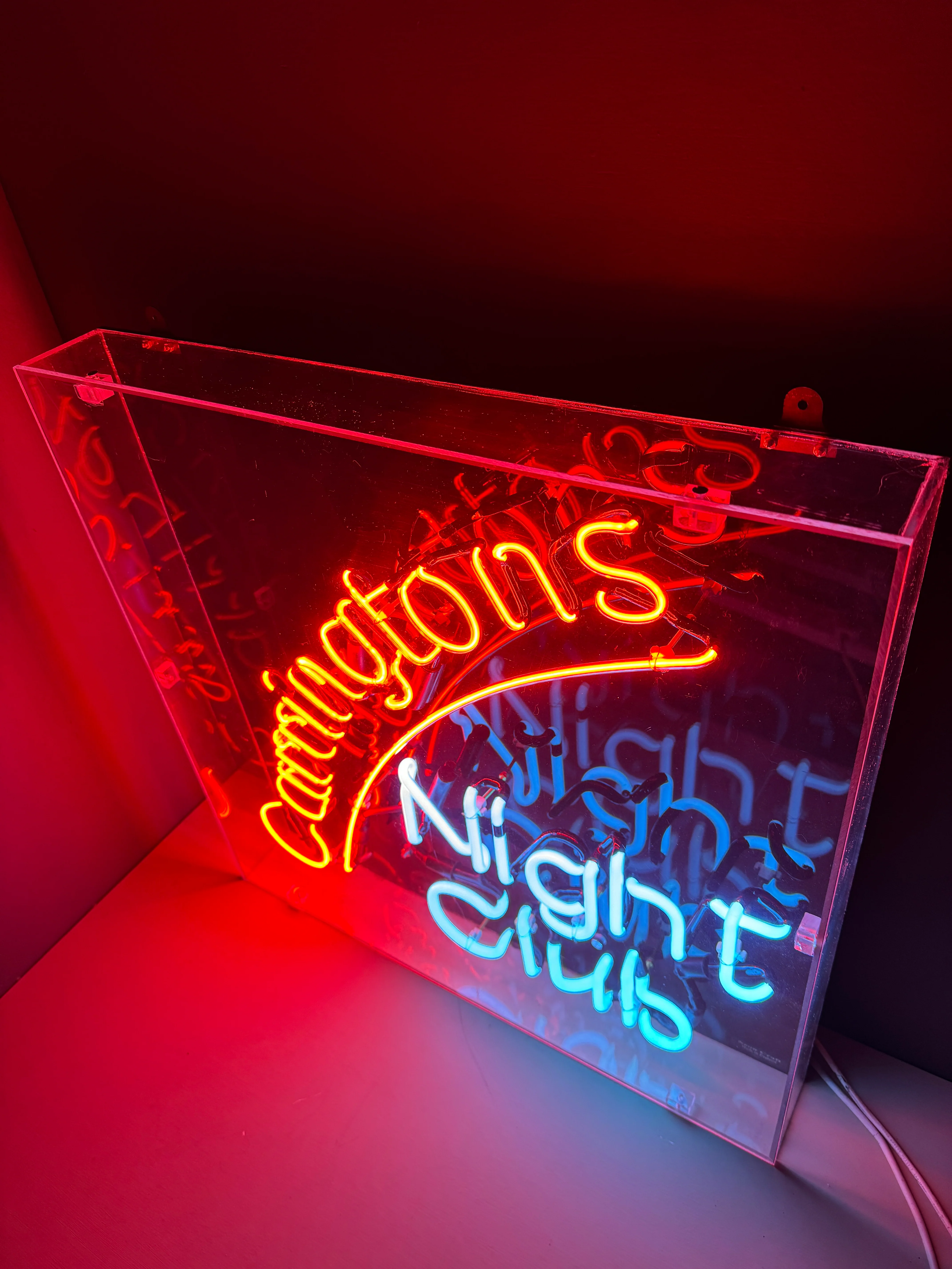 Circa 1980s Carringtons Nightclub Neon Sign - Image 6