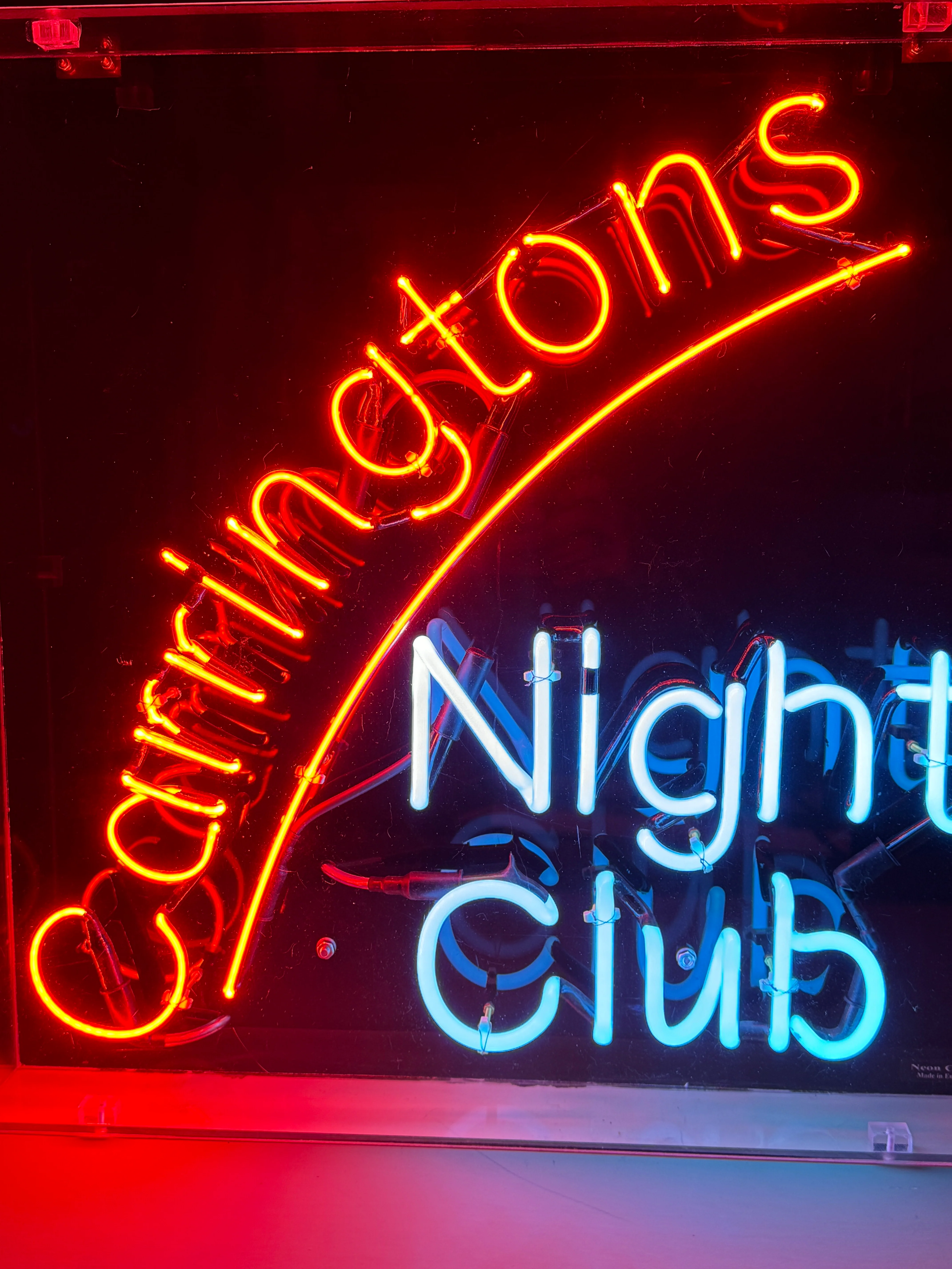 Circa 1980s Carringtons Nightclub Neon Sign - Image 7