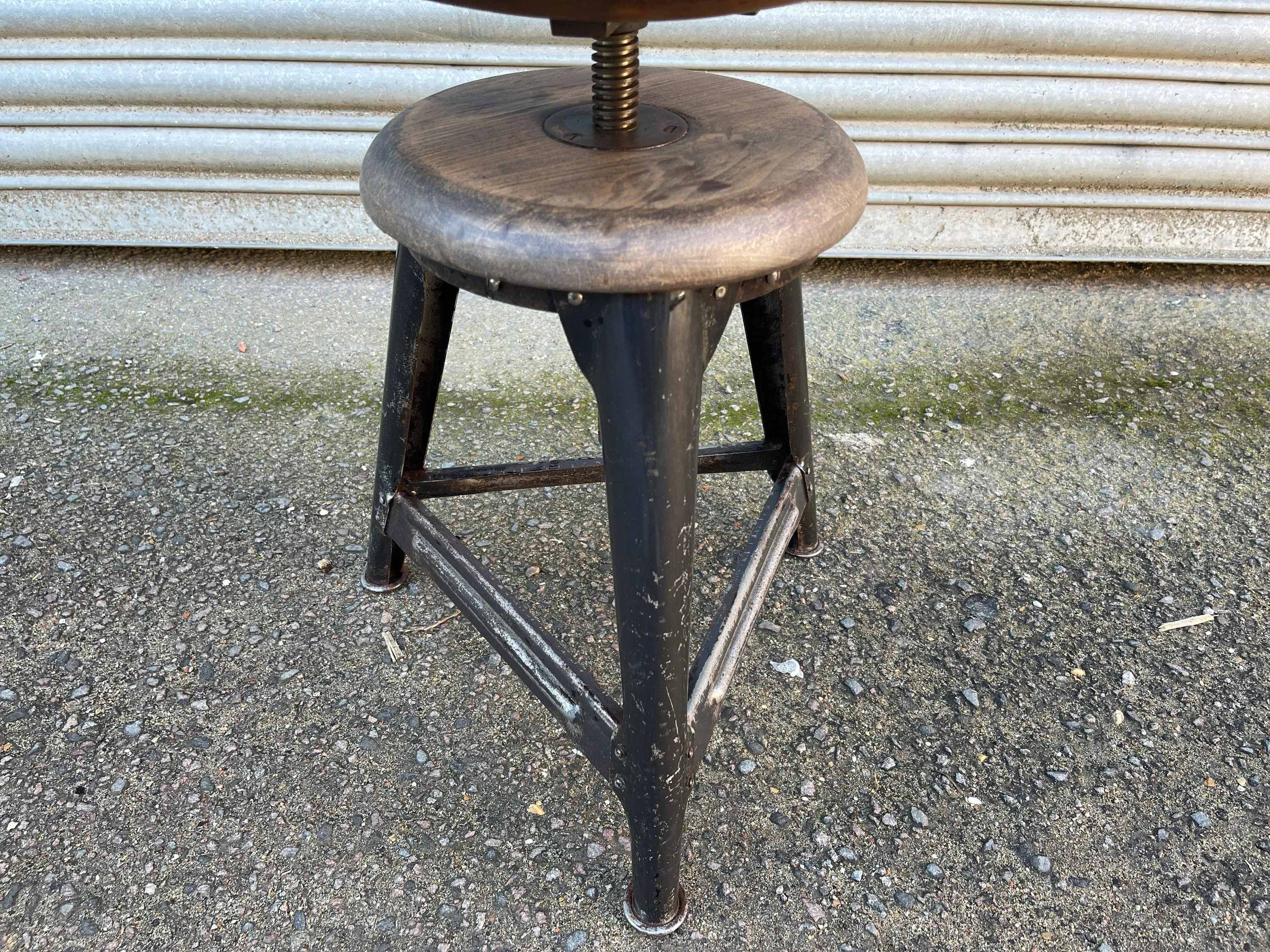 1930s Ama Elastik Adjustable Industrial Stools Germany - Image 10