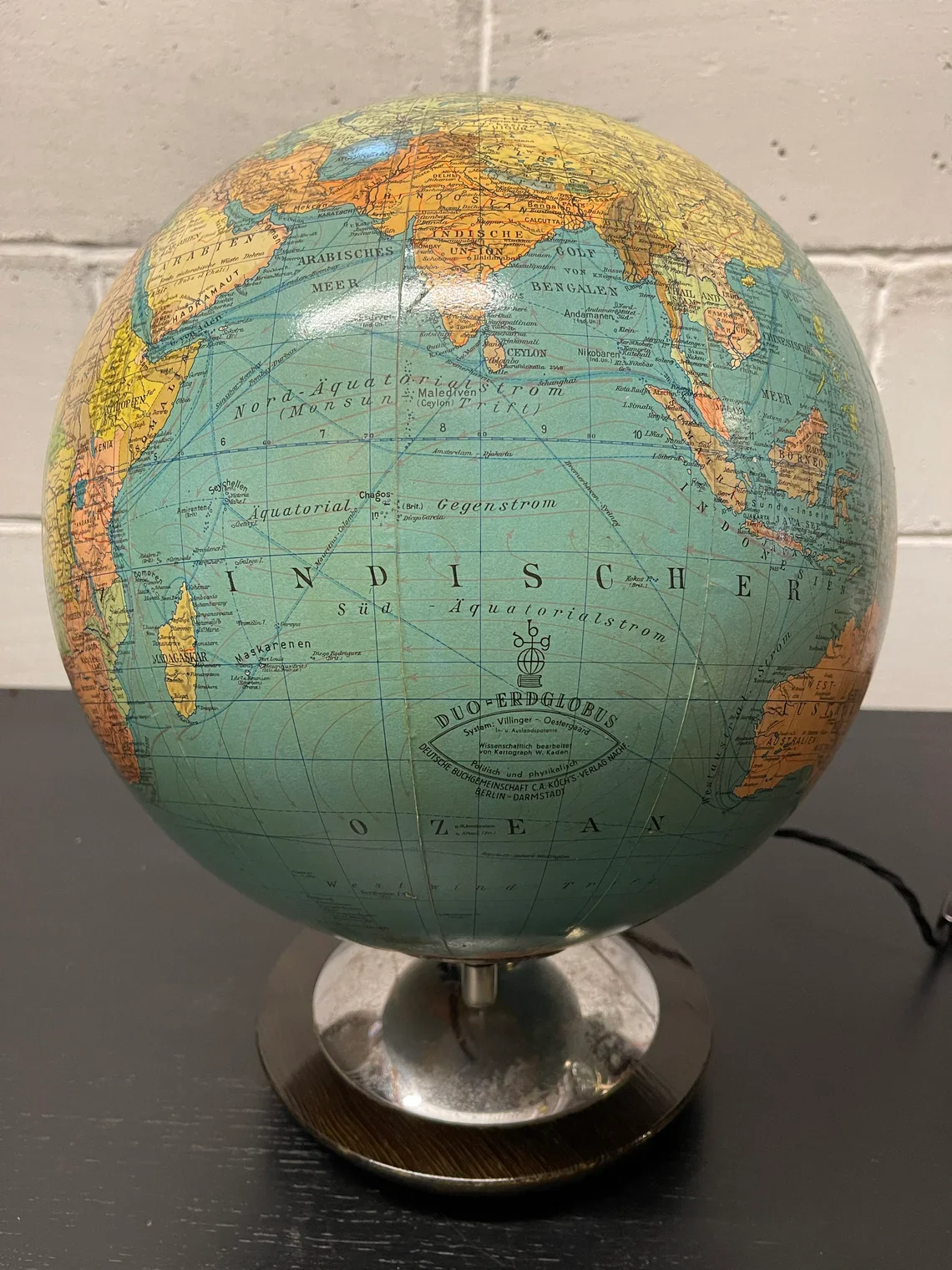 Vintage 1960s DBG Duo Glass Globe Lamp Darmstadt Germany - Image 3