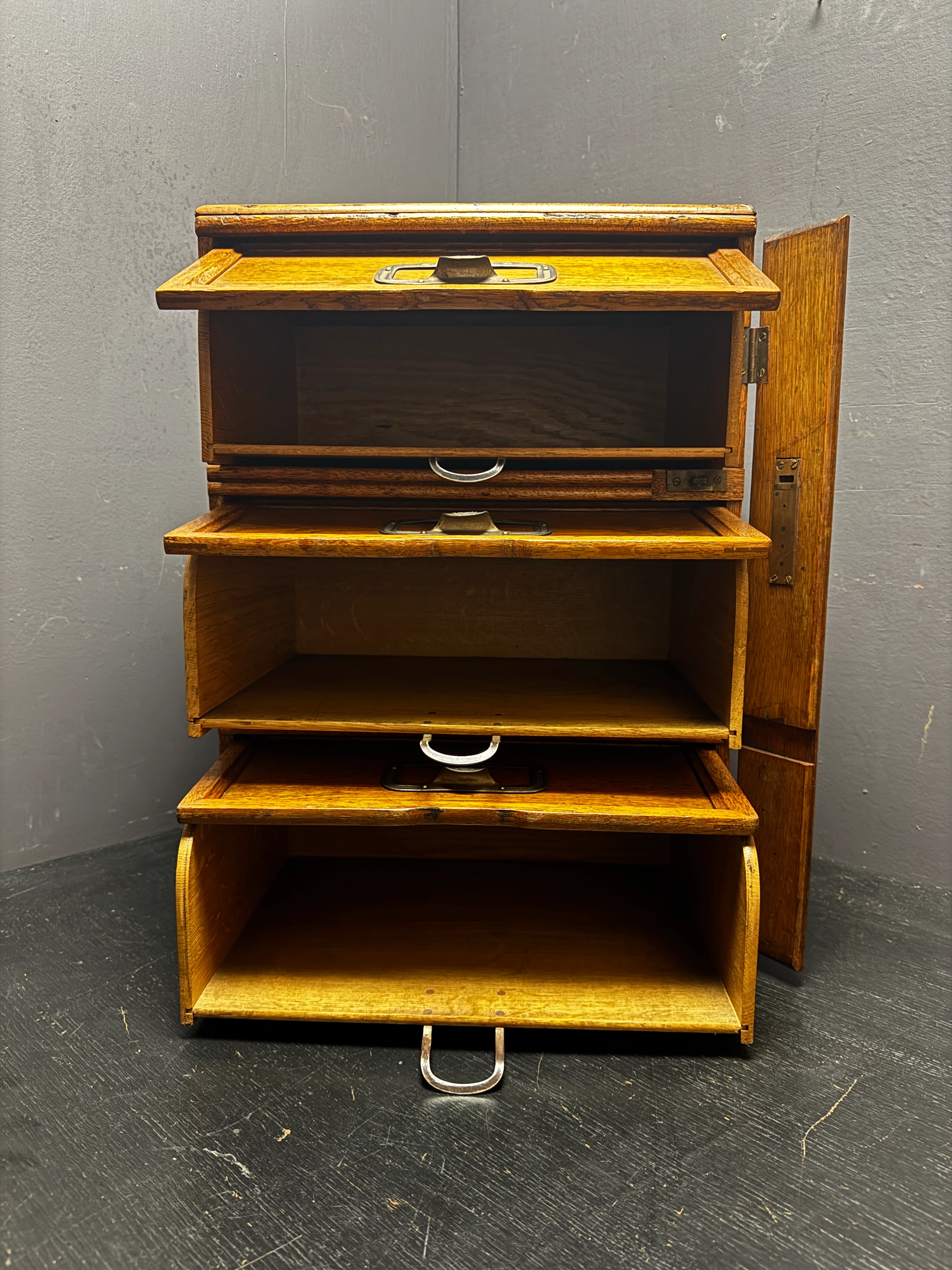 Early 1900s Oak Flip Drawer Filing Cabinet By Stolzenberg Germany - Image 4