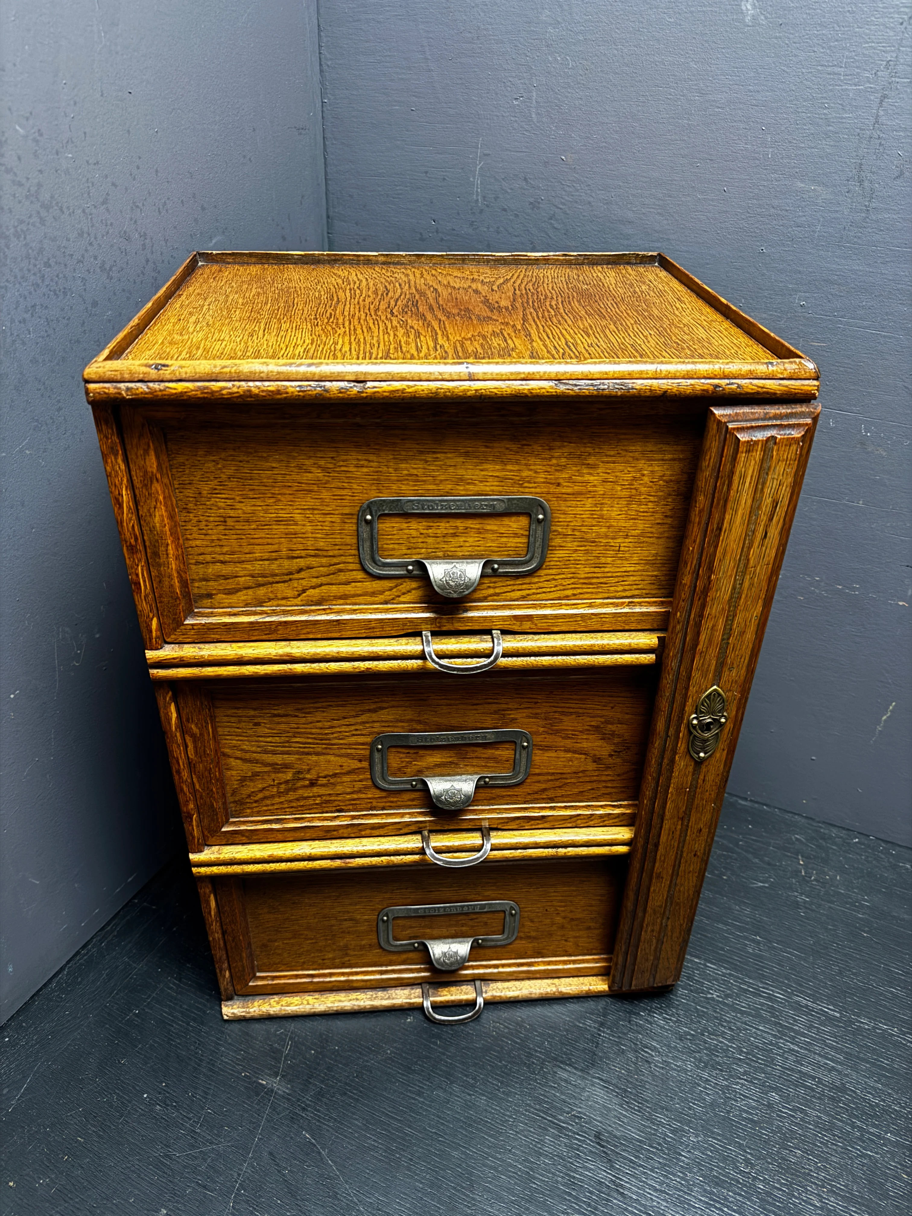 Early 1900s Oak Flip Drawer Filing Cabinet By Stolzenberg Germany - Image 5