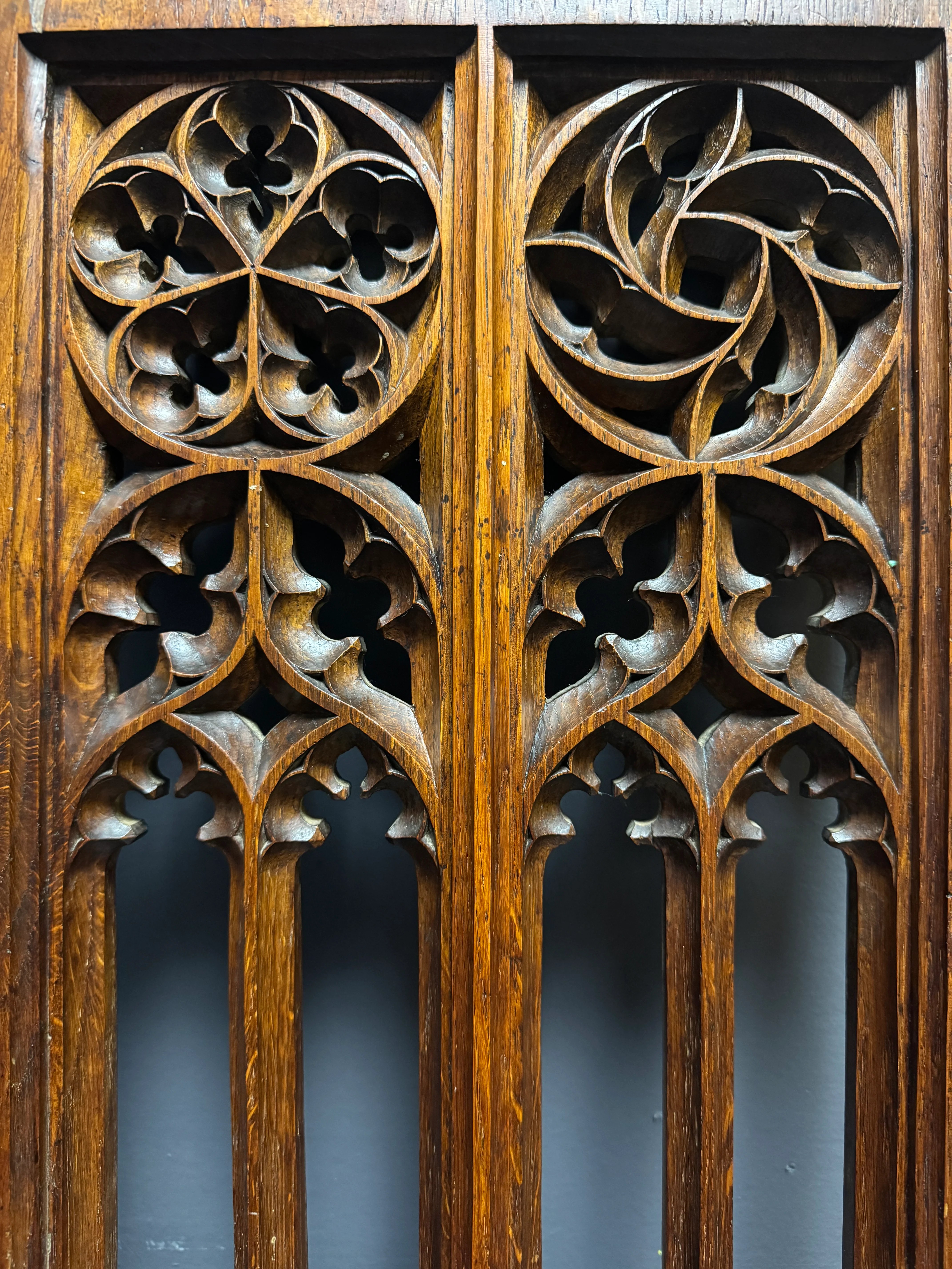 Late 1800s Gothic Revival Miniature Tracery Church Window Frame - Image 6