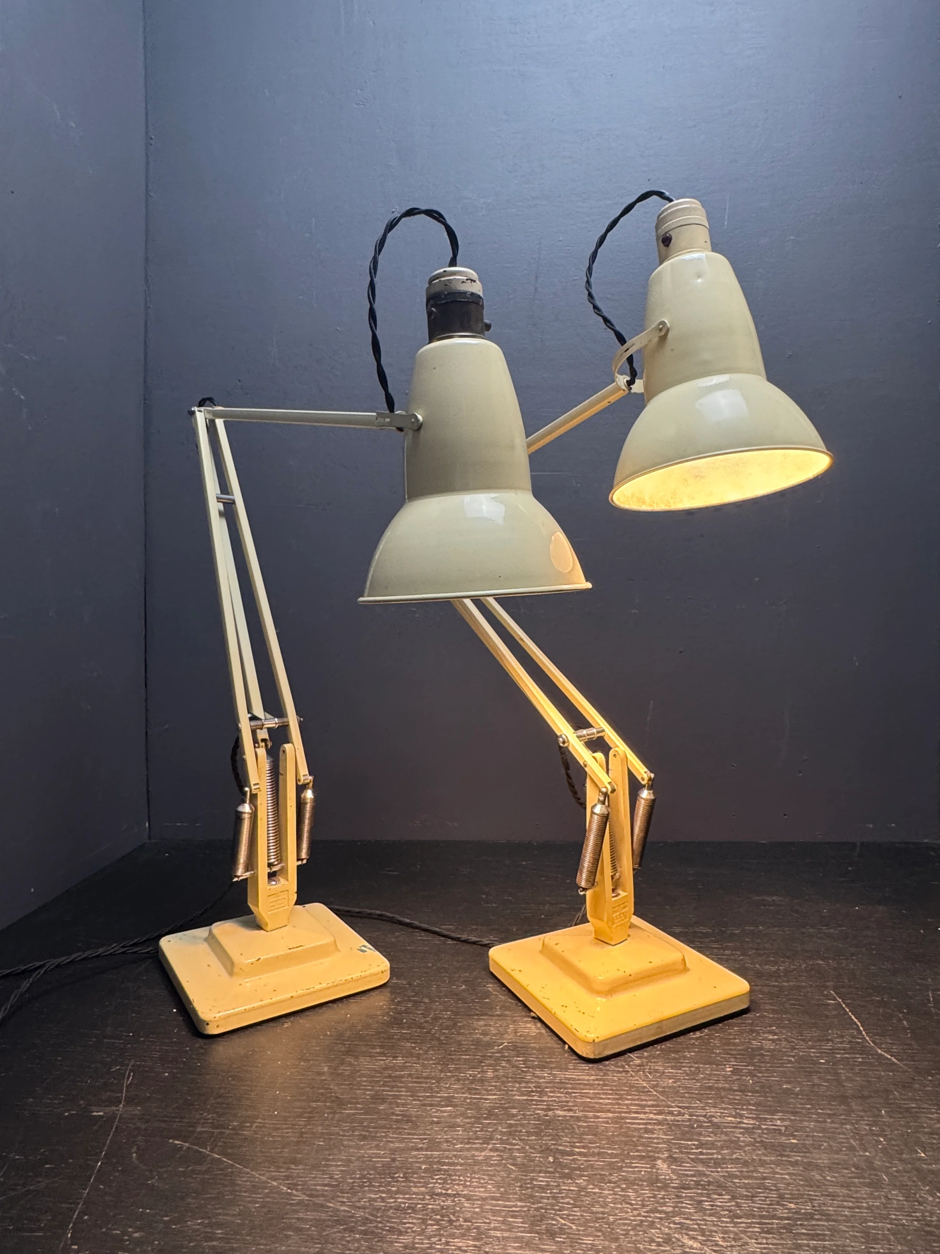 Herbert Terry 2 Step The 1227 Anglepoise Table Lamp - Image 3
