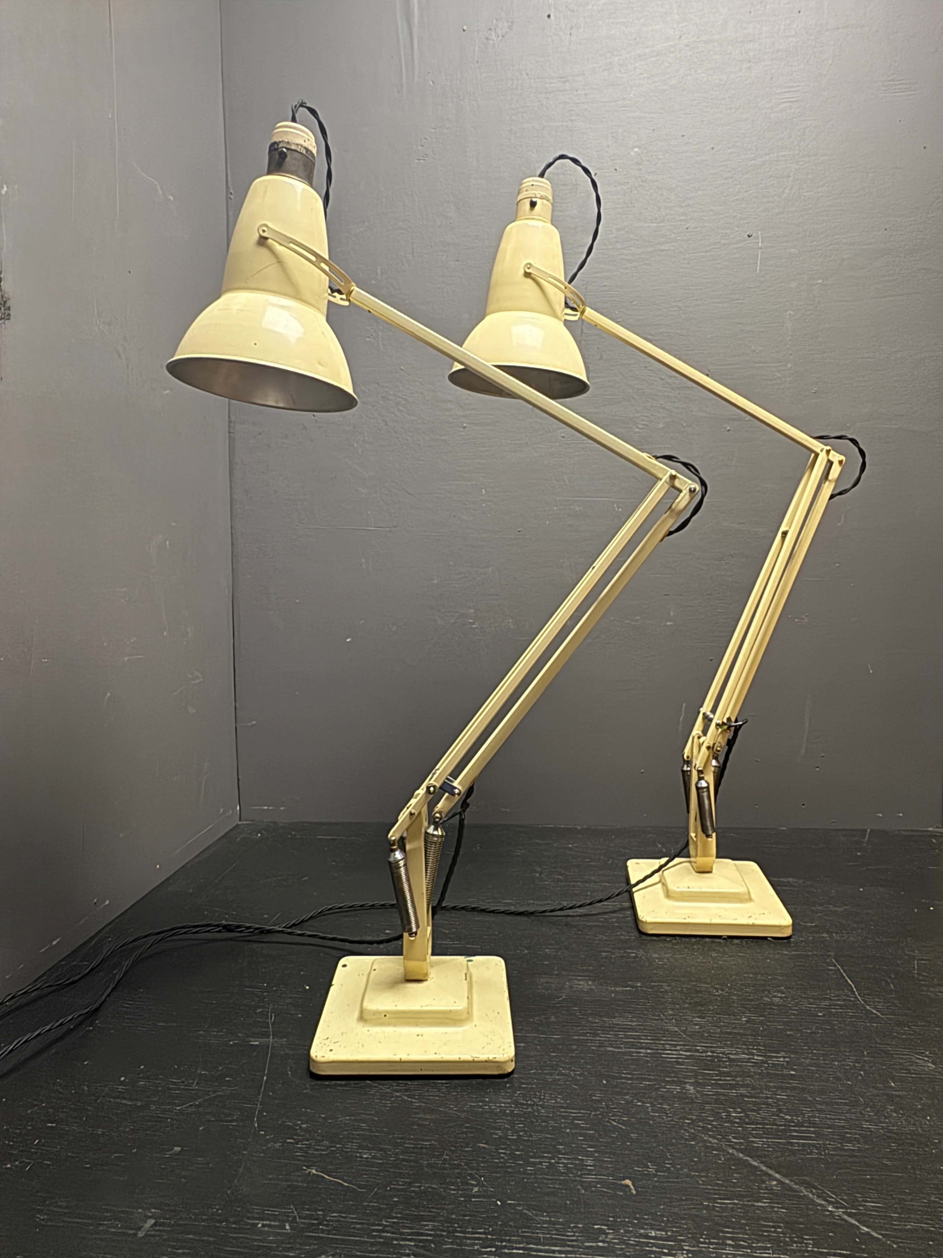 Herbert Terry 2 Step The 1227 Anglepoise Table Lamp - Image 5