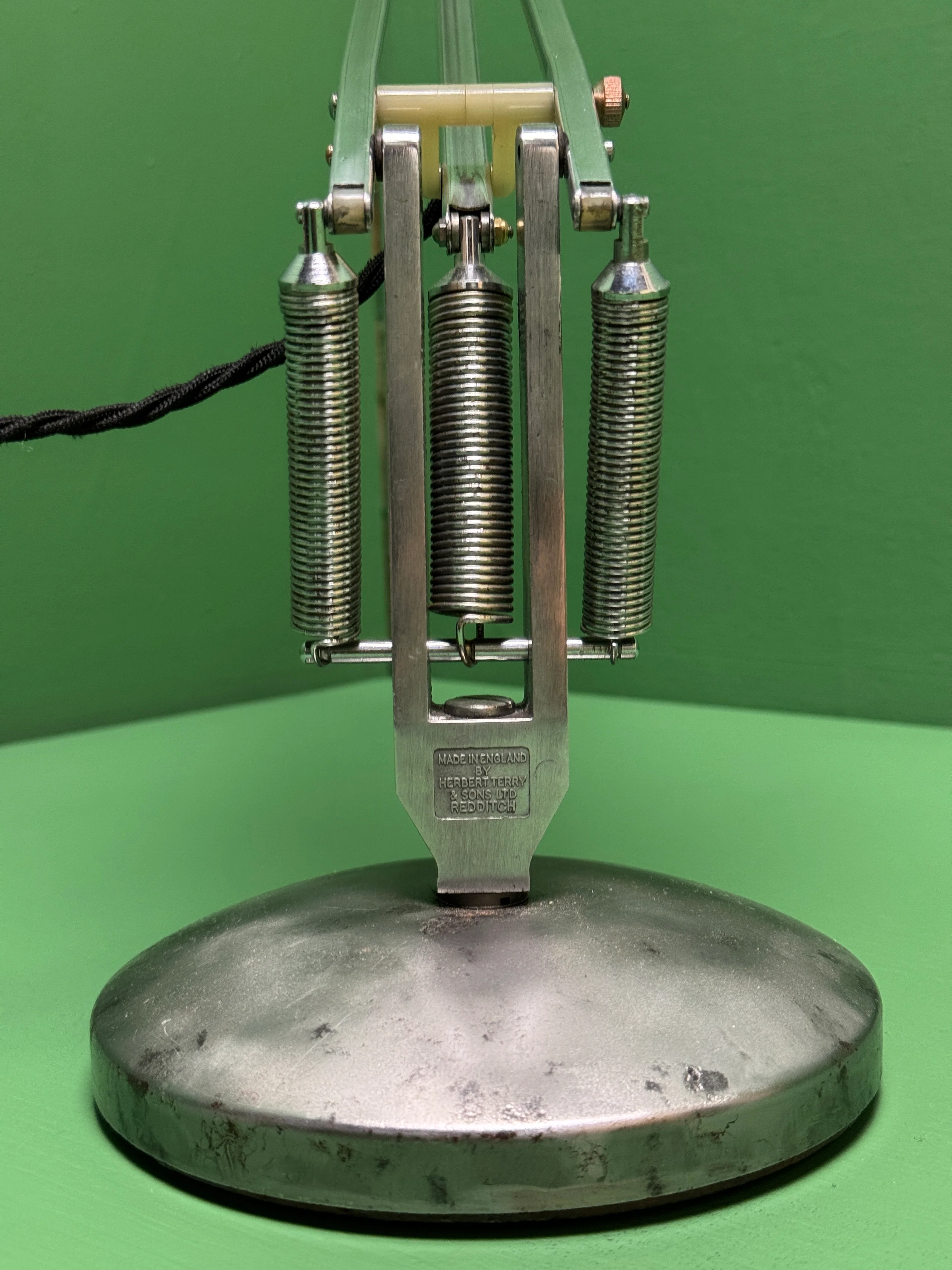 Herbert Terry Model 75 Anglepoise Table Lamp - Image 10
