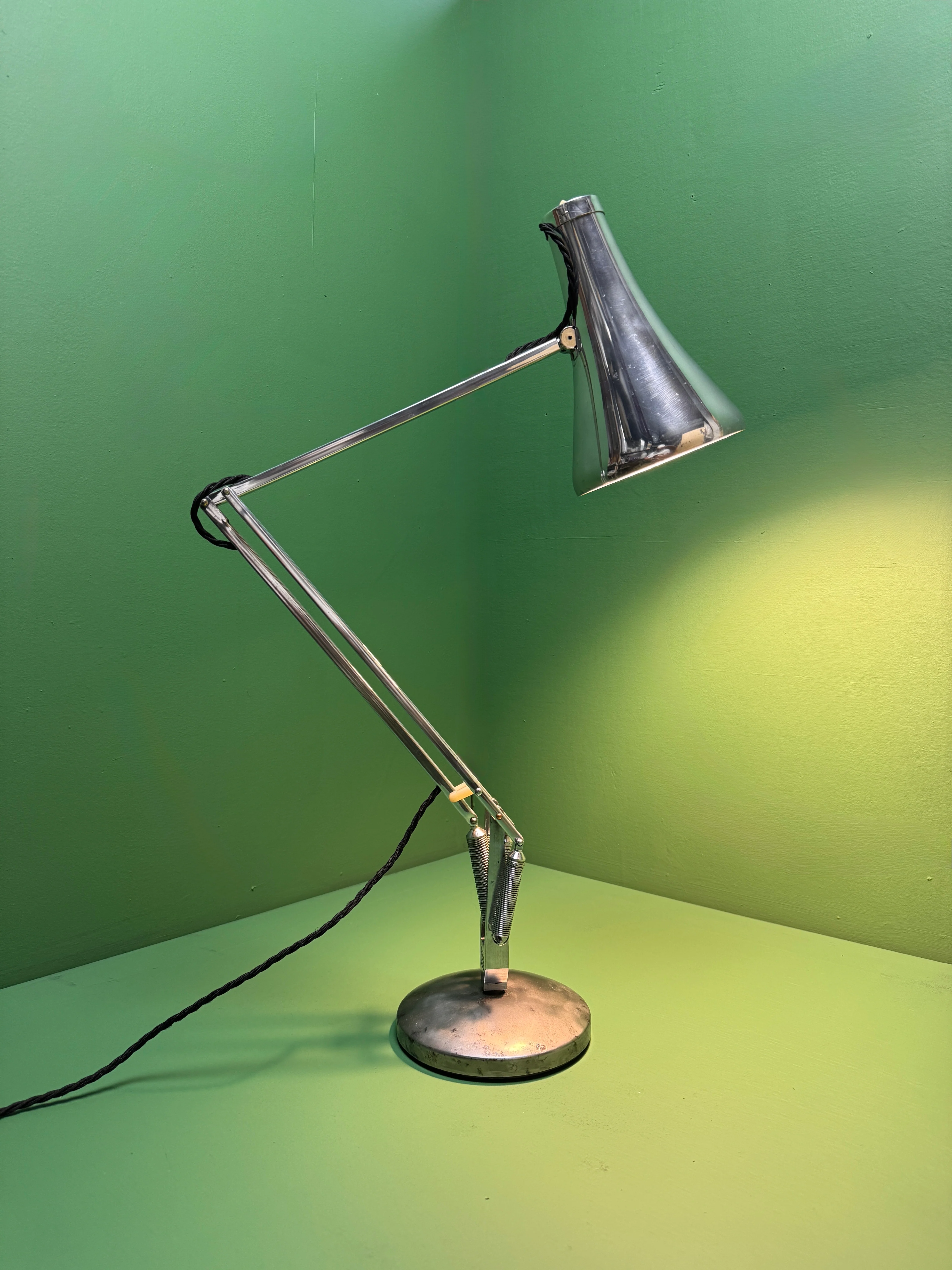 Herbert Terry Model 75 Anglepoise Table Lamp - Image 2