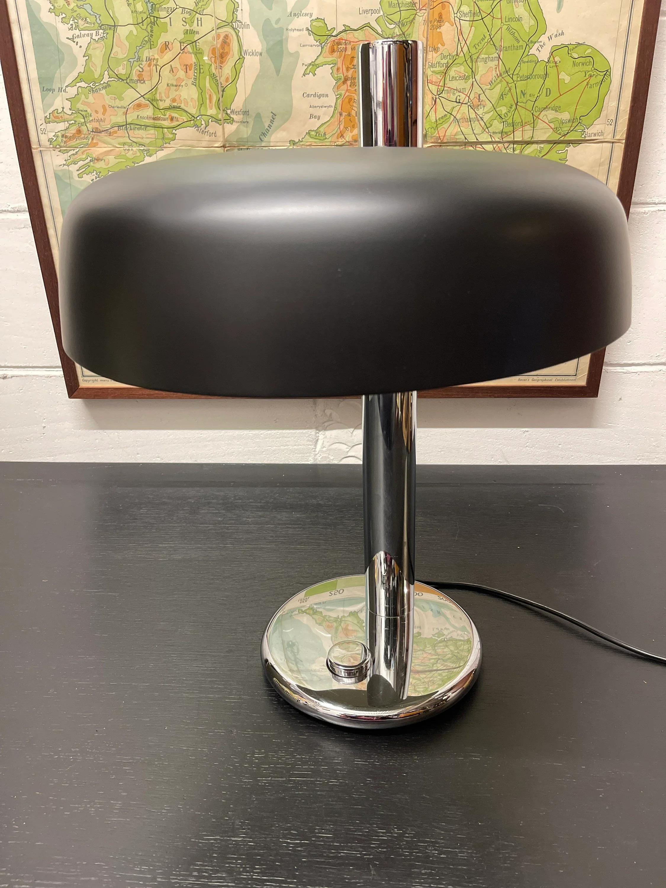 Large Table Lamp By Heinz F W Stahl For Hillebrand Lighting Circa 1969 Model 7603 - Image 3