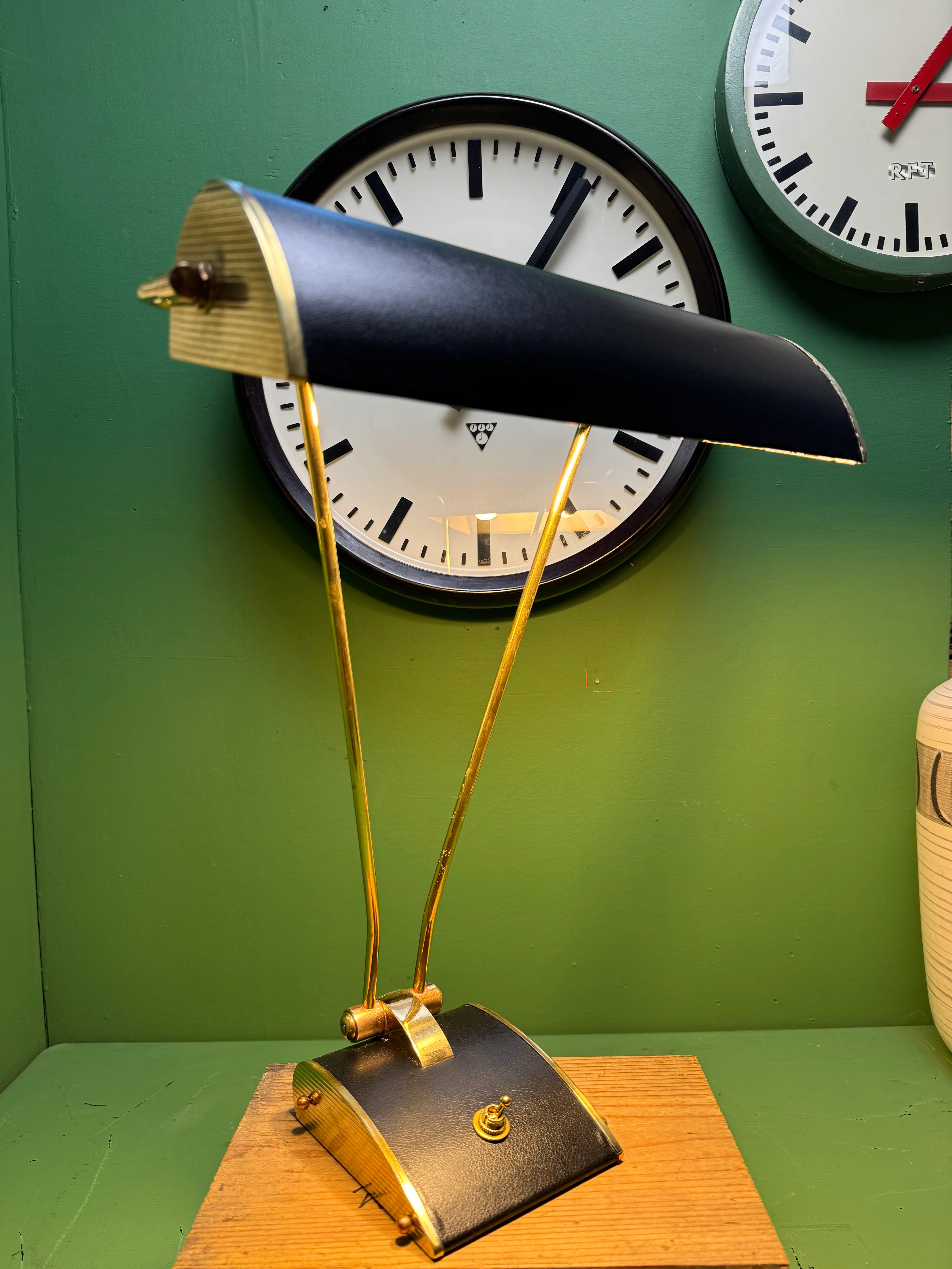 Original 1940s Desk Lamp By Eileen Gray For Jumo - Image 2