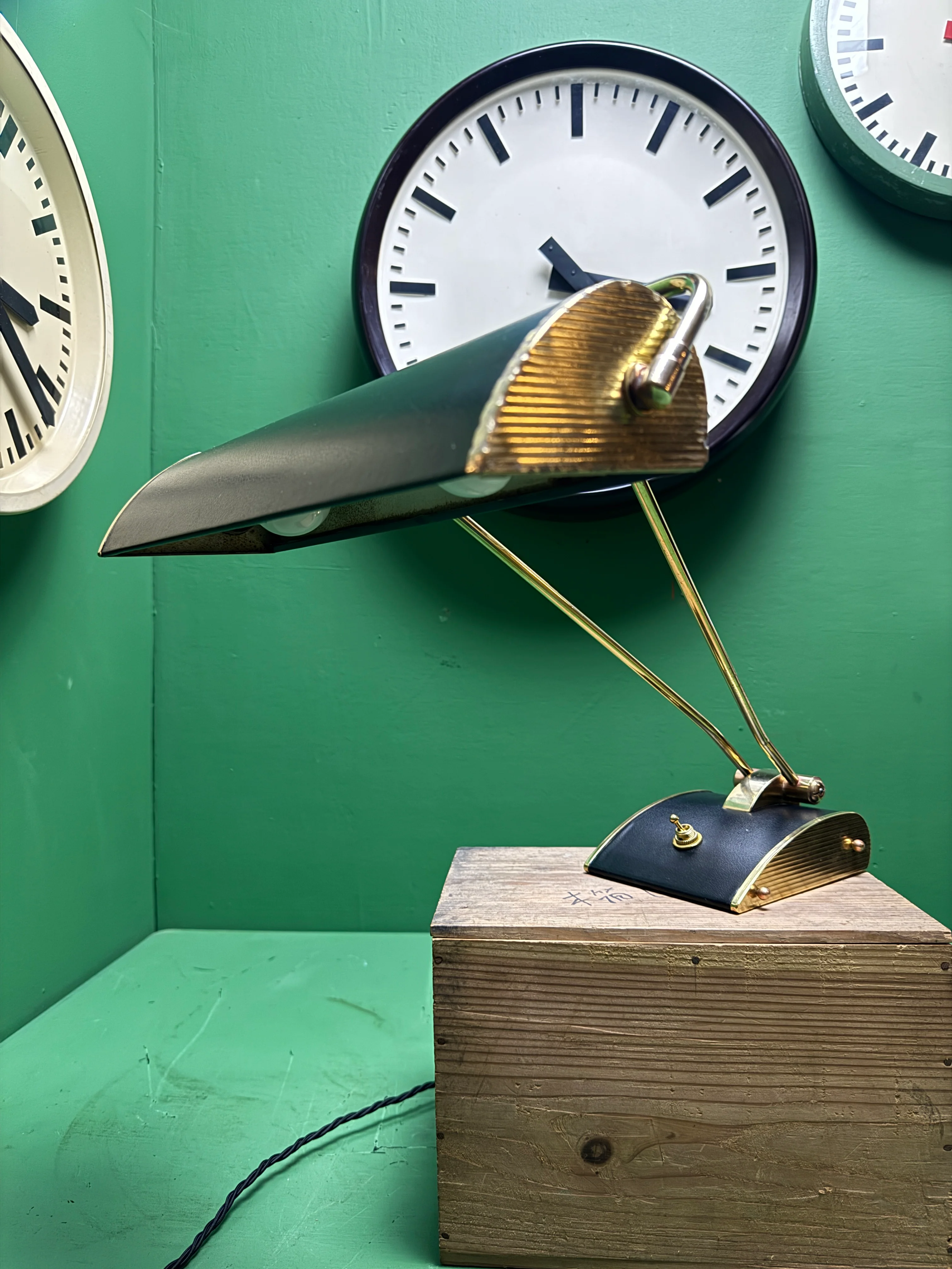 Original 1940s Desk Lamp By Eileen Gray For Jumo - Image 7