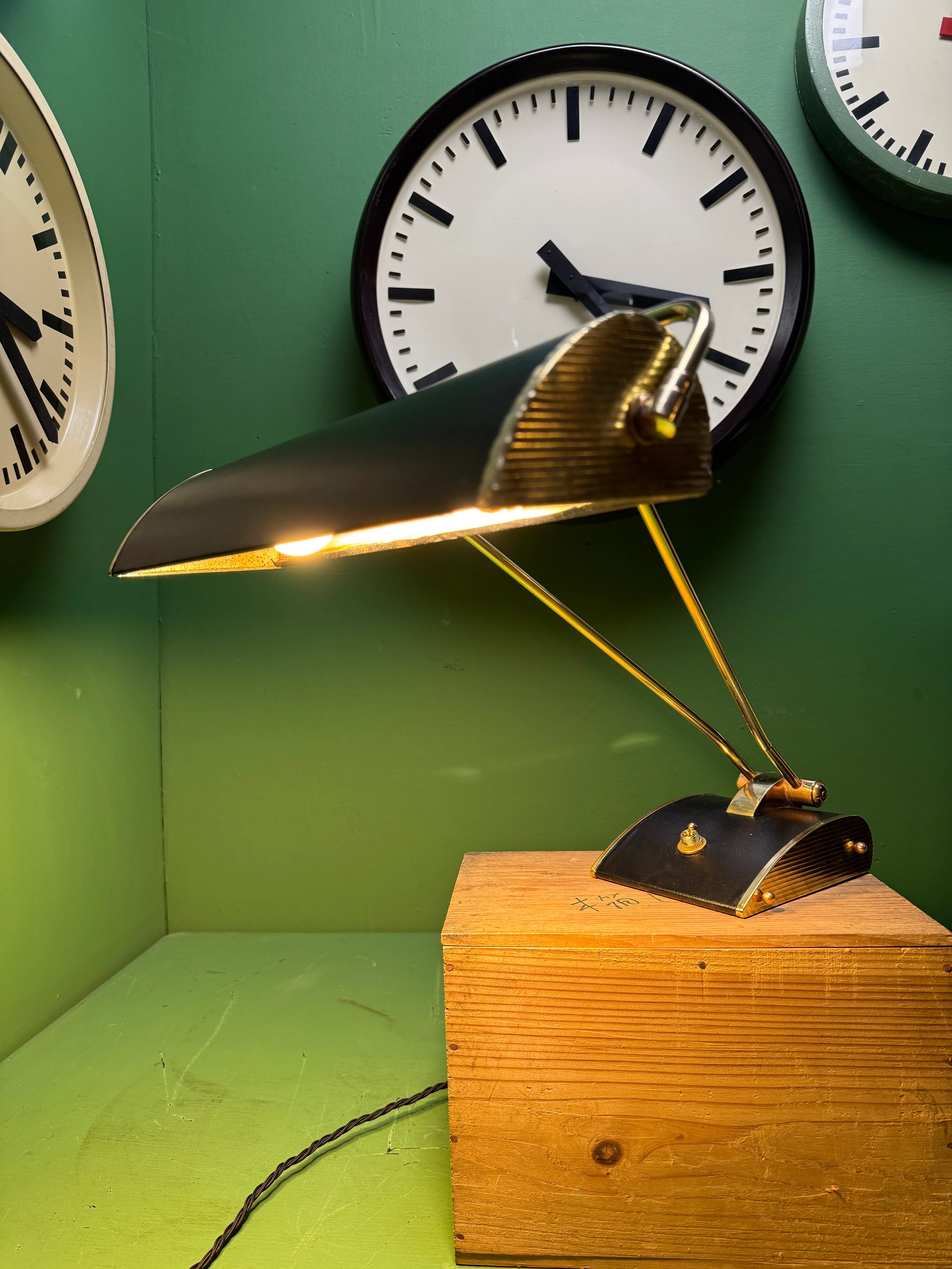 Original 1940s Desk Lamp By Eileen Gray For Jumo - Image 8