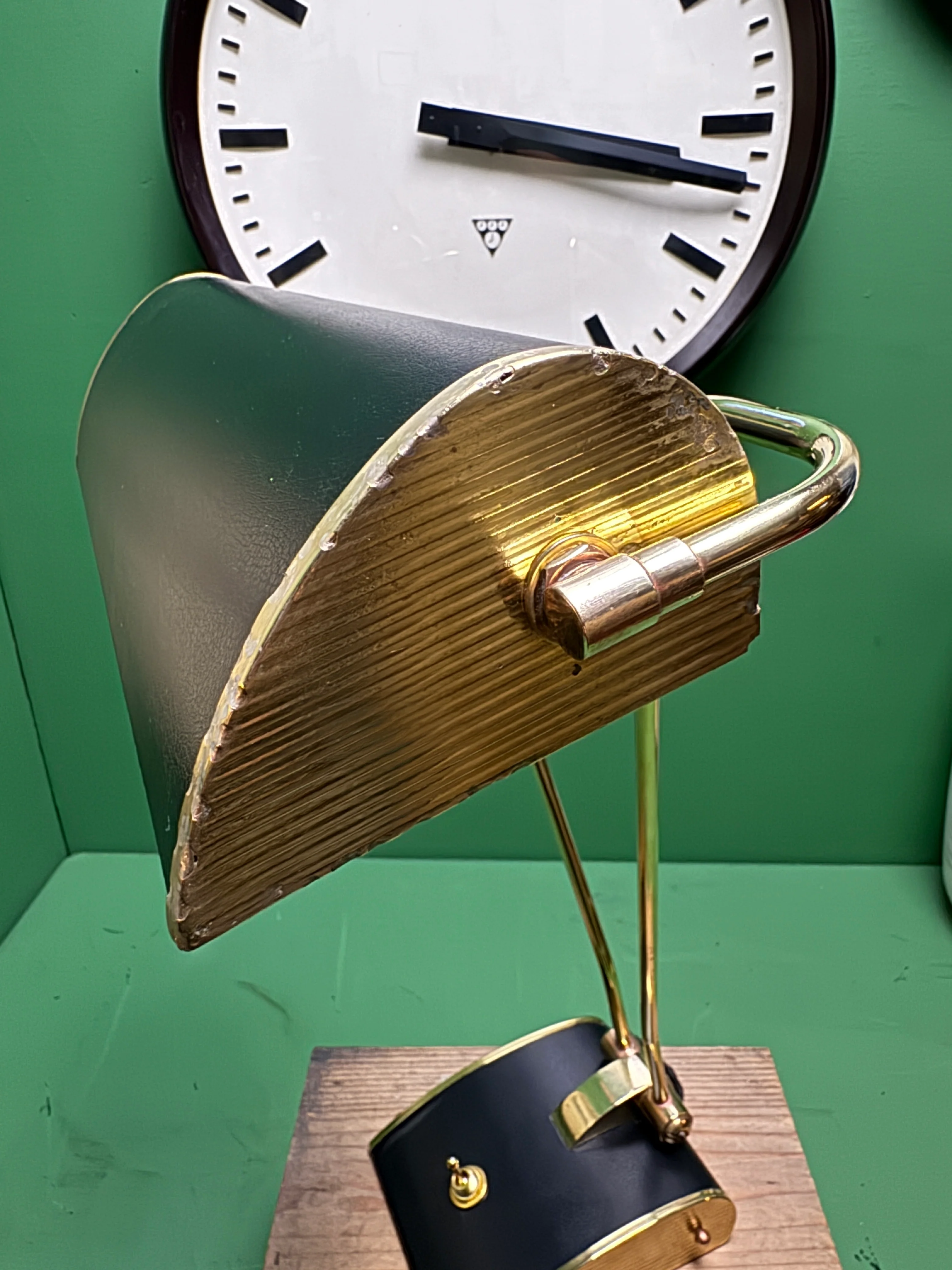 Original 1940s Desk Lamp By Eileen Gray For Jumo - Image 9