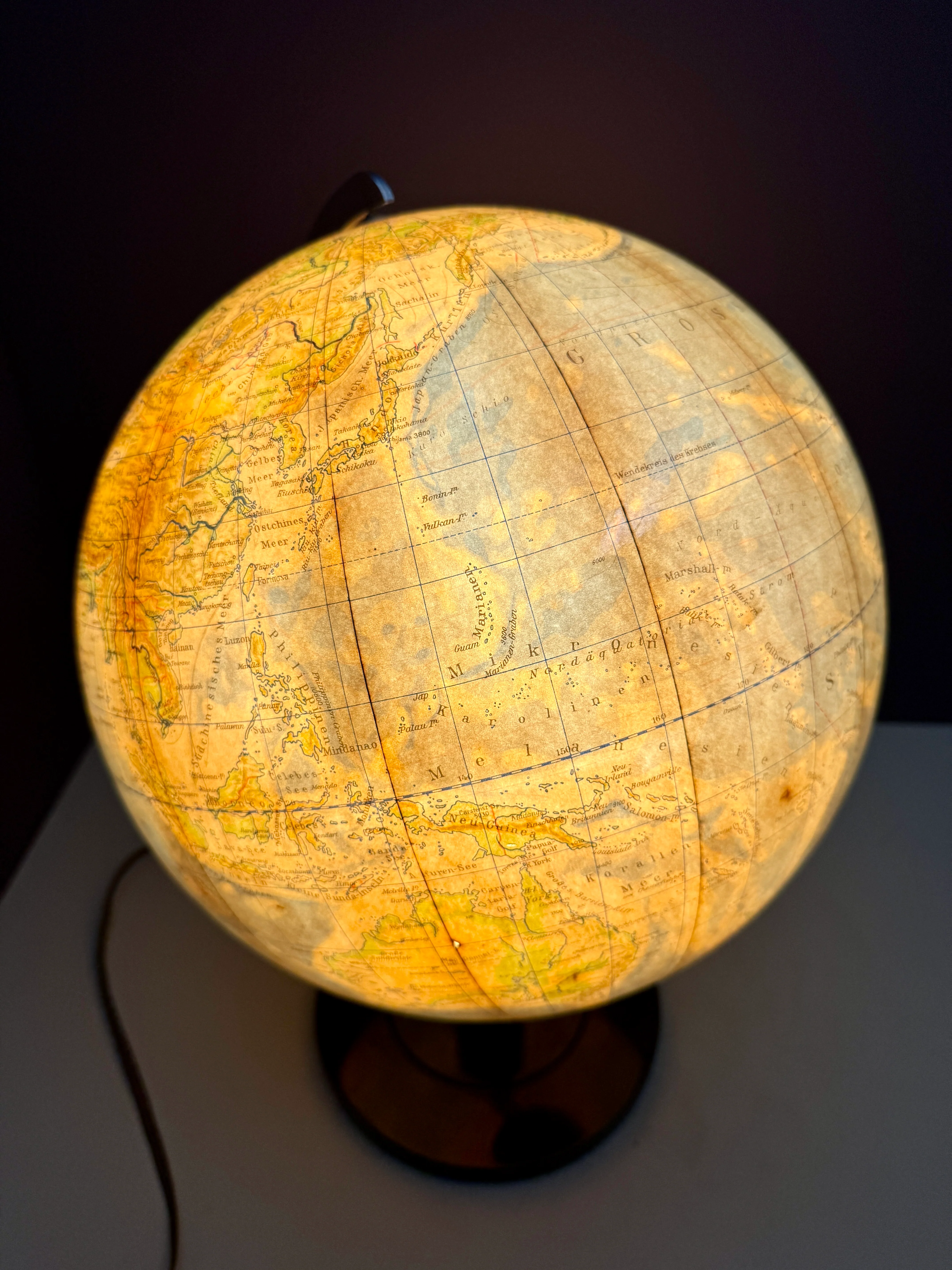 Vintage 1940s Columbus Duo Glass Globe Lamp - Image 3