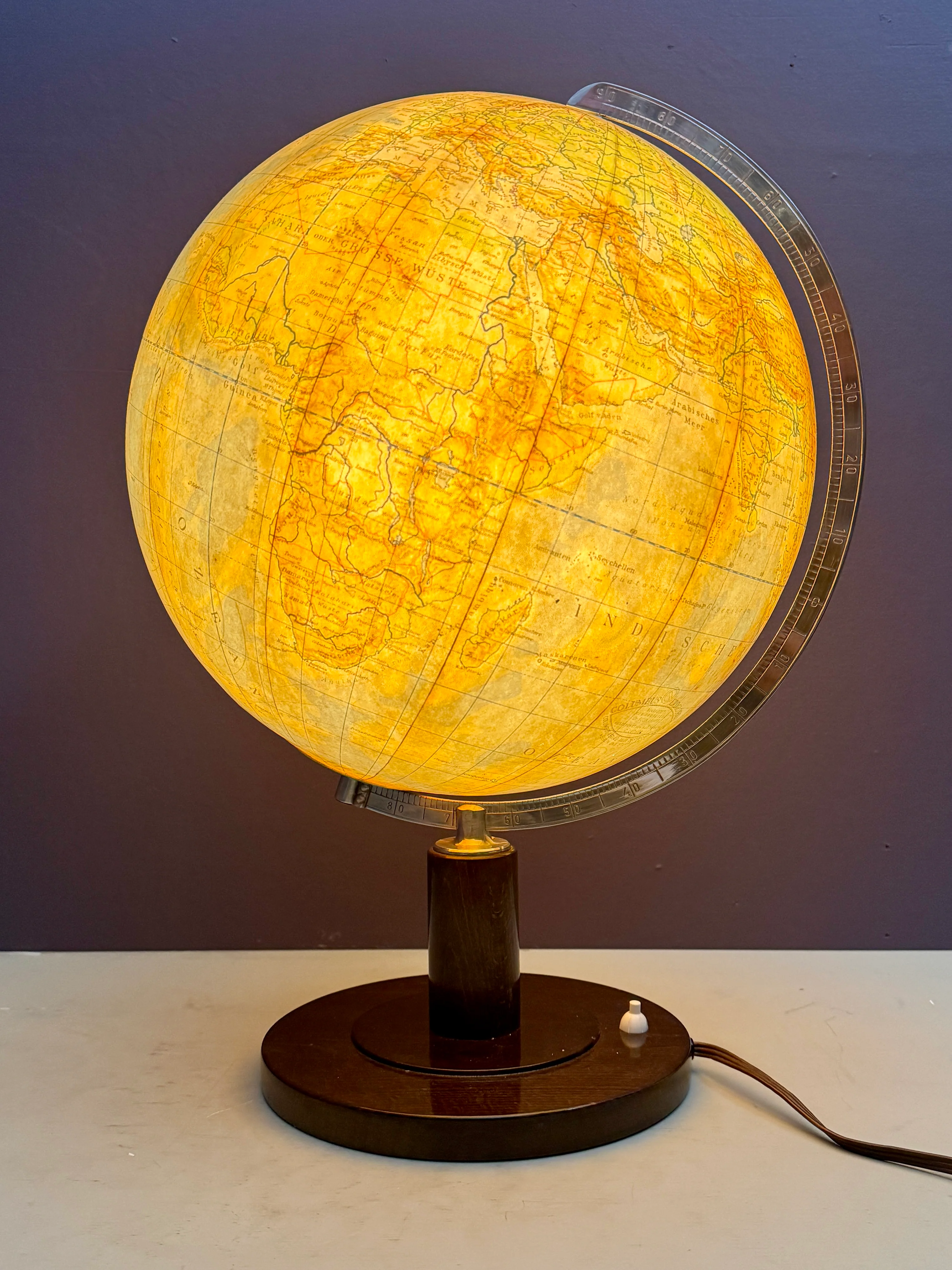 Vintage 1940s Columbus Duo Glass Globe Lamp - Image 8