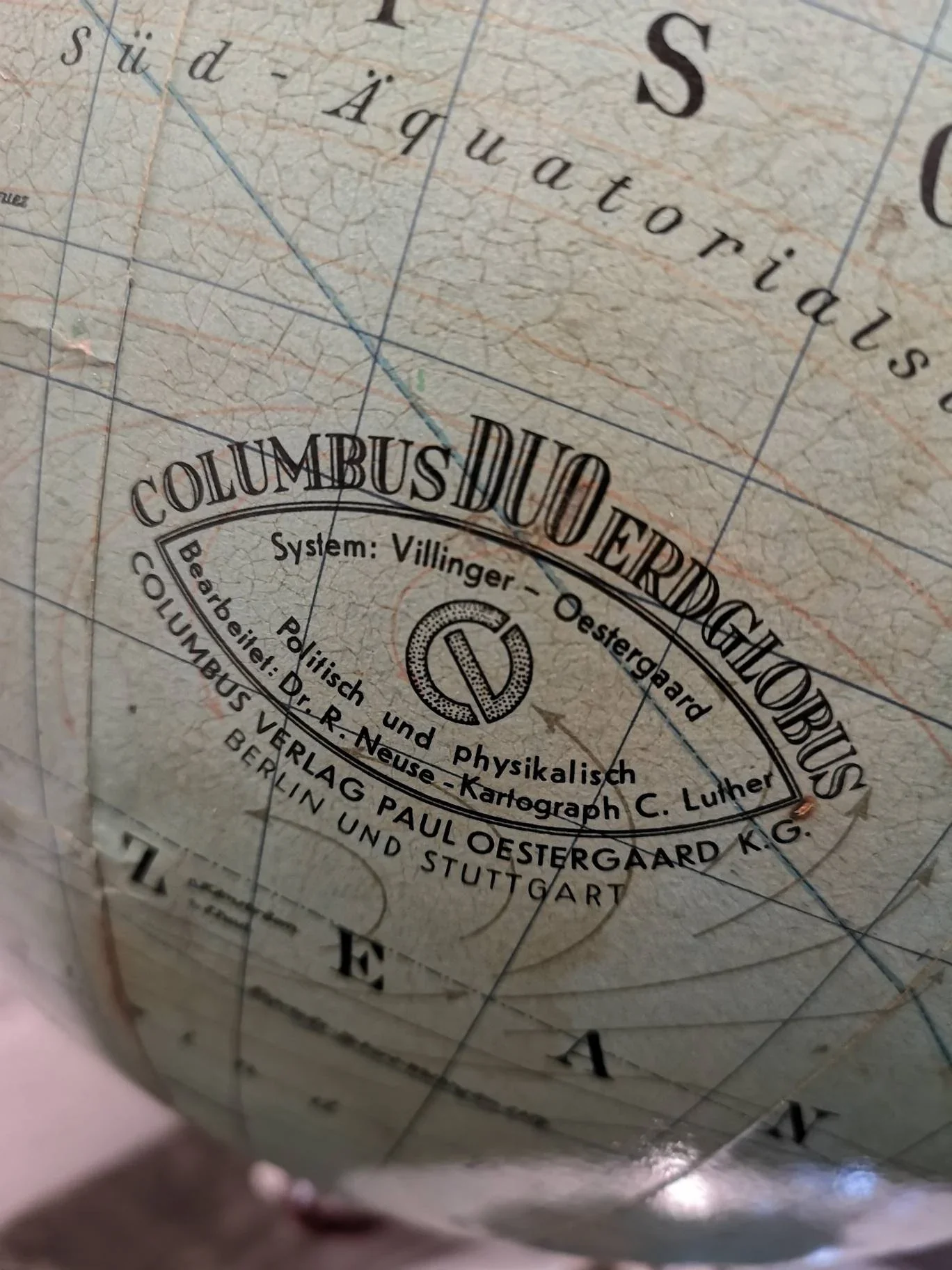 Vintage 1960s Columbus Duo Glass Globe Lamp - Image 10