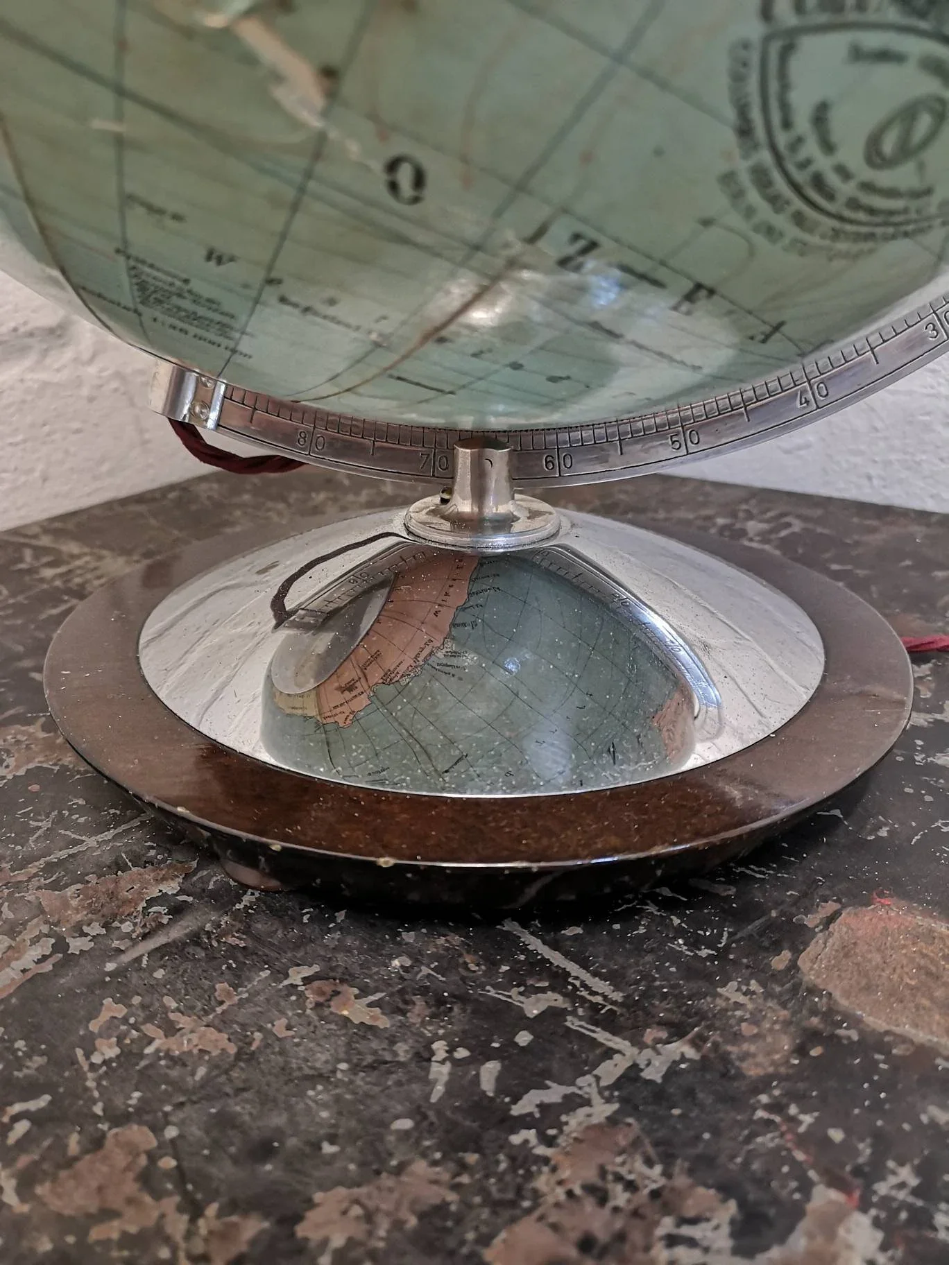 Vintage 1960s Columbus Duo Glass Globe Lamp - Image 9