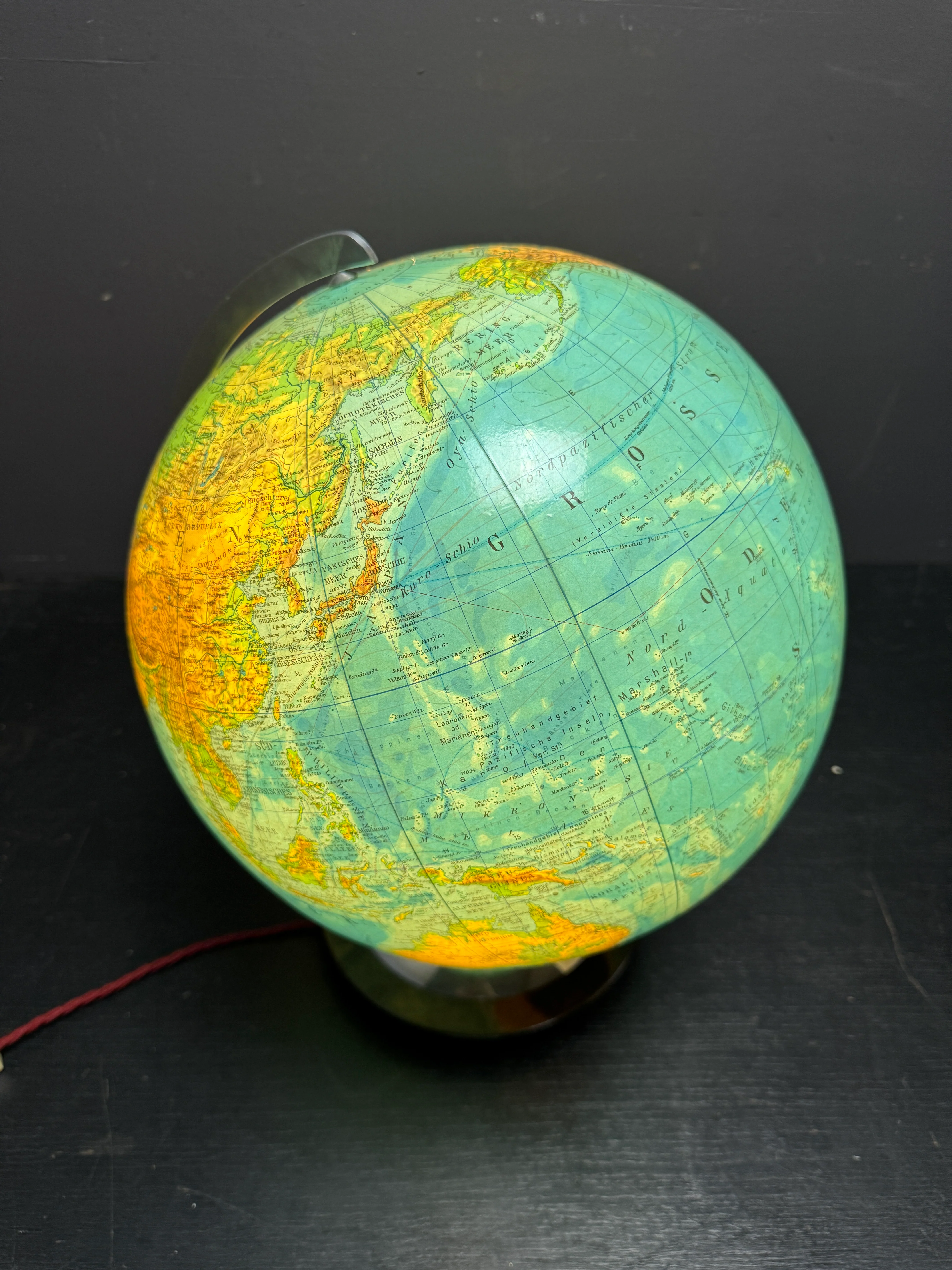 Vintage 1960s German Columbus Duo Glass Globe Lamp - Image 8