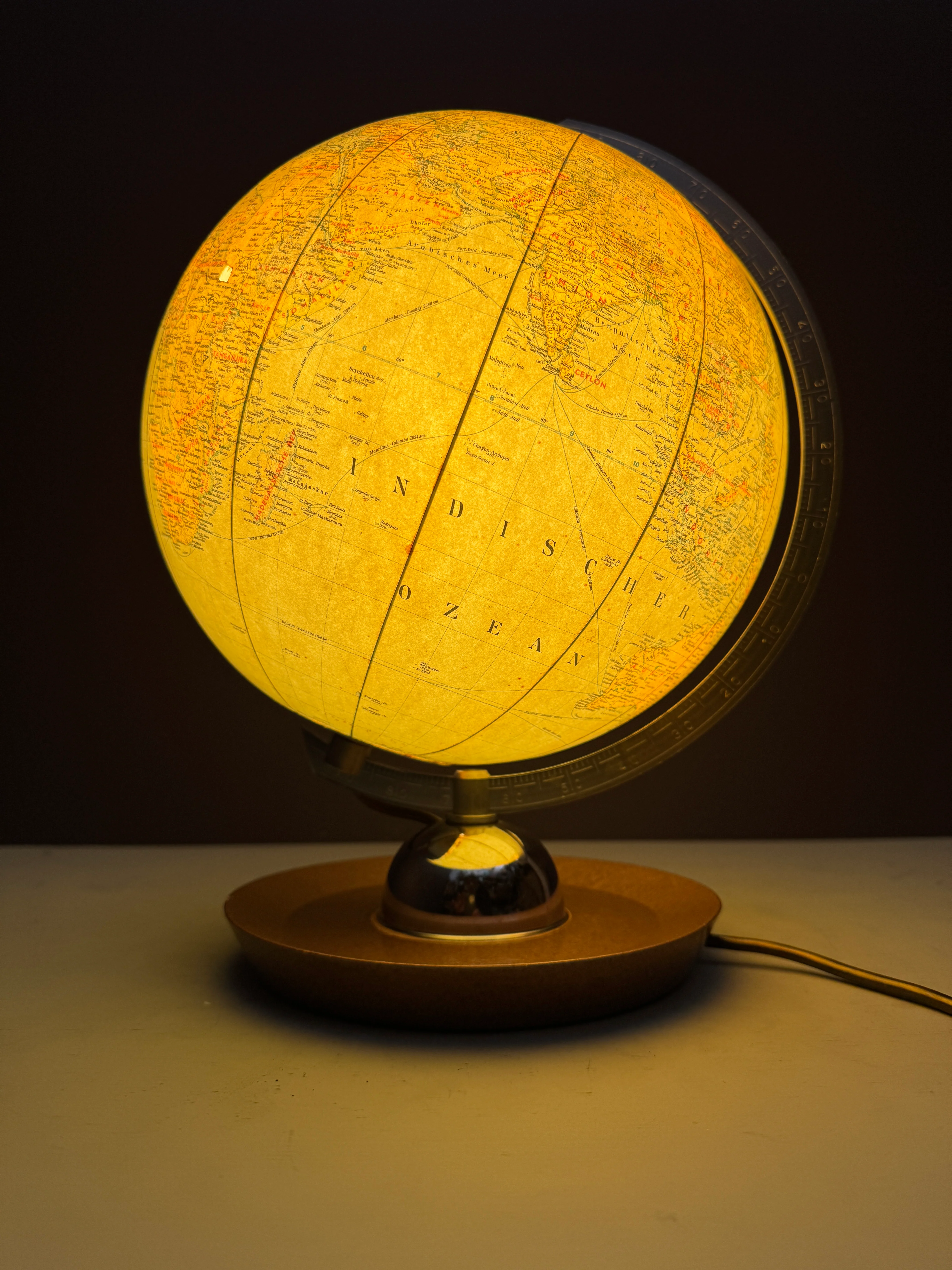 Vintage 1960s German Glass Globe Lamp By JRO Globus Munchen - Image 2