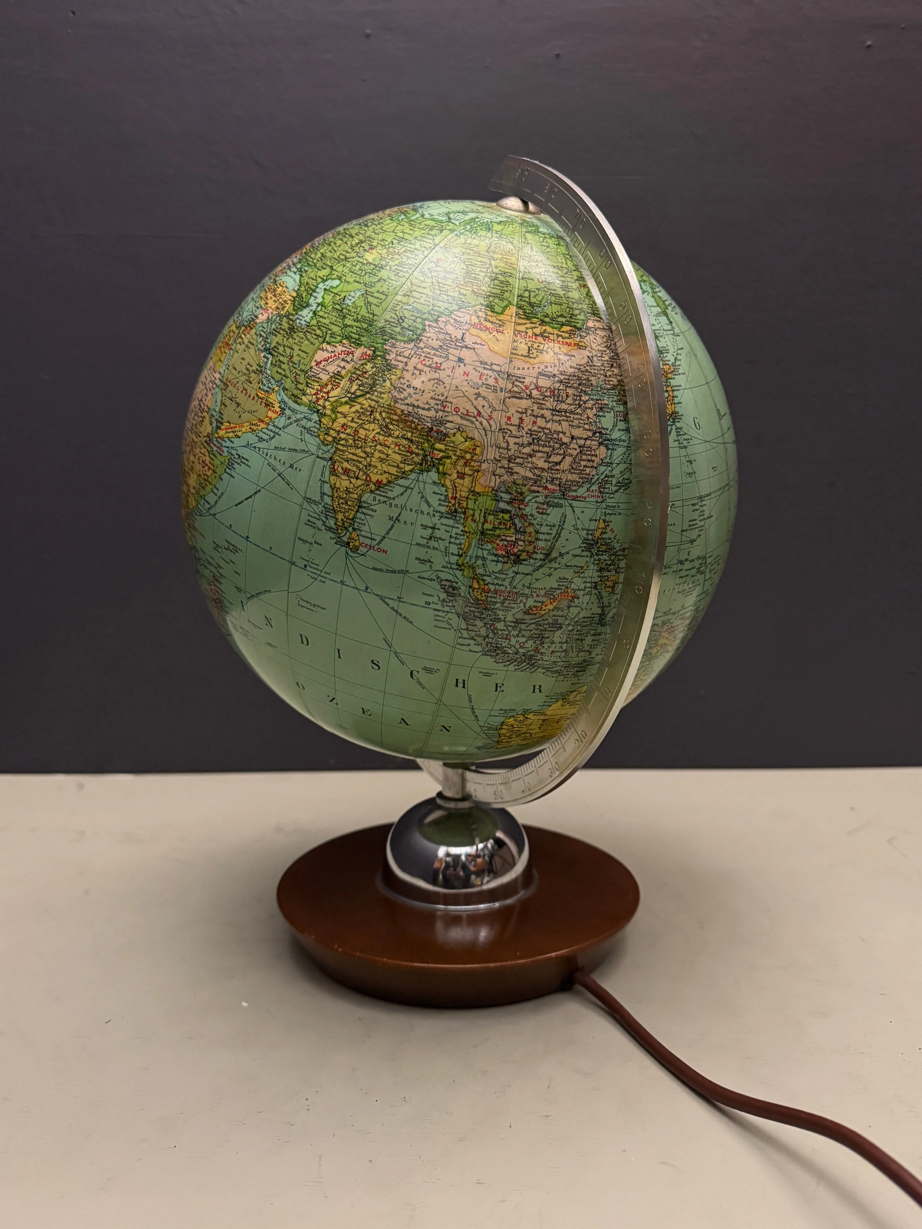 Vintage 1960s German Glass Globe Lamp By JRO Globus Munchen - Image 5